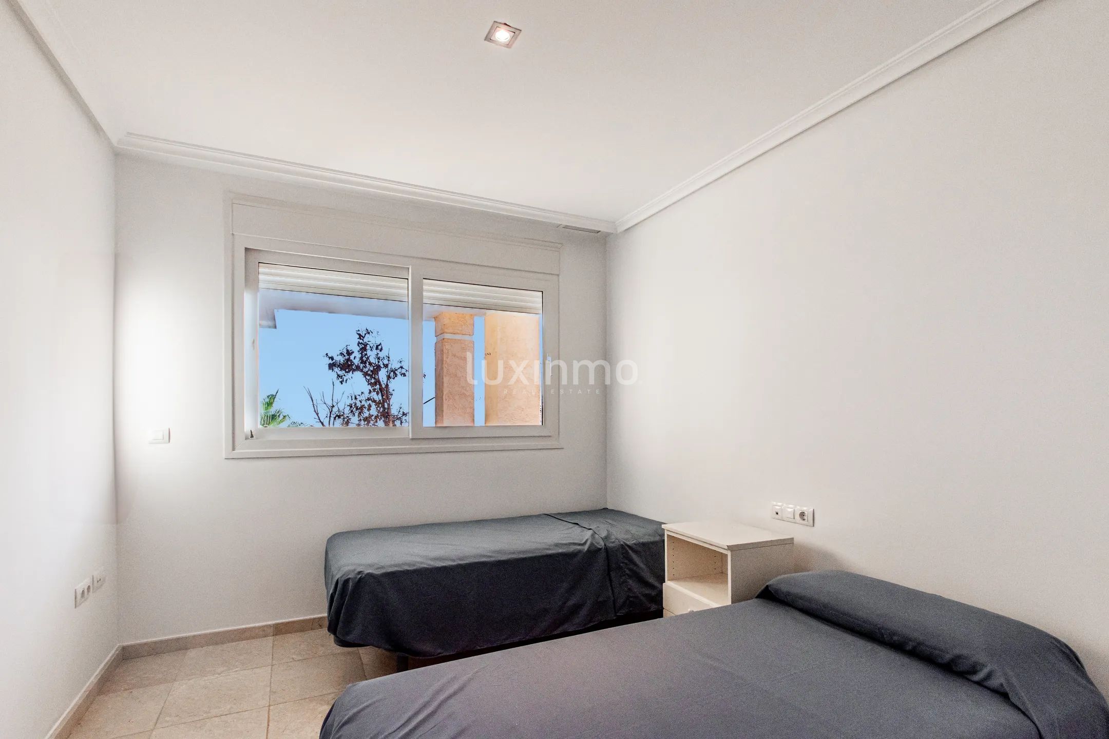 Mediterranean apartment with panoramic sea-views in Altea Hills — photo 10