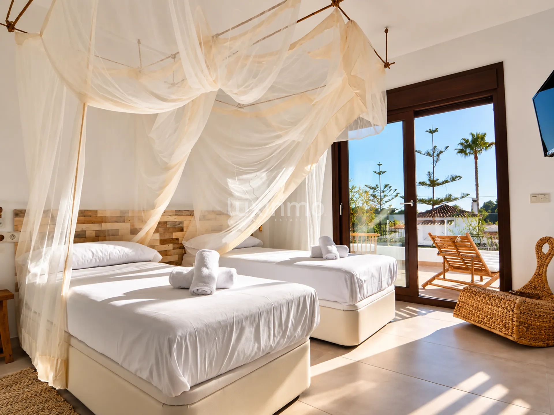 Exclusive Ibizan-style villa in Benissa — photo 7