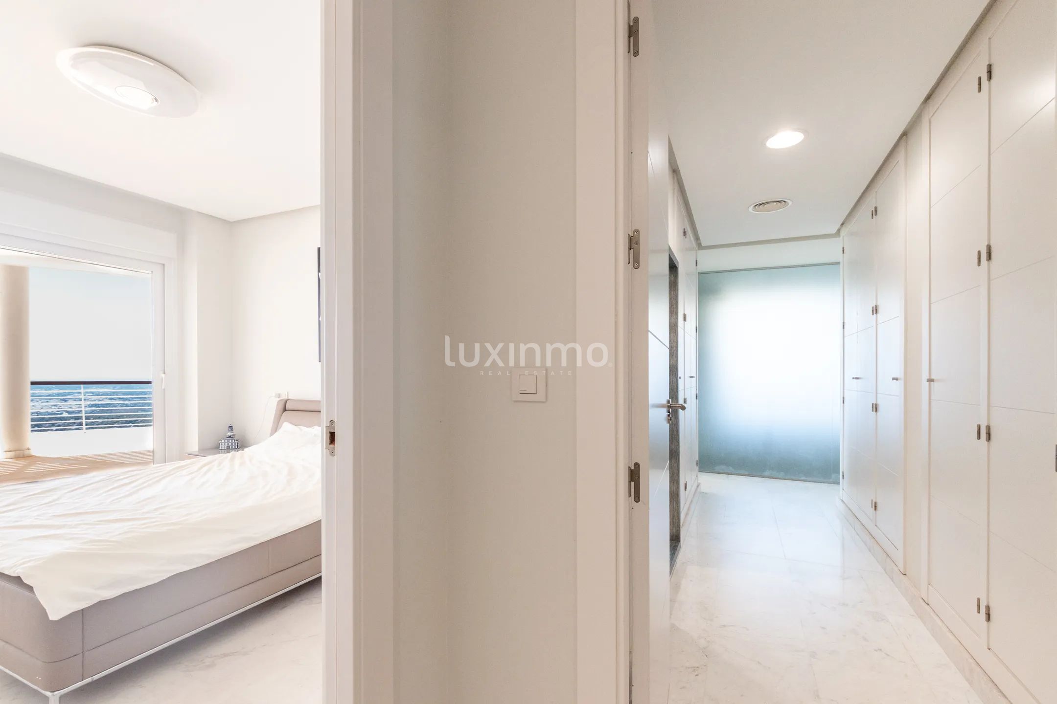 Modern sea view penthouse in Altea Hills — photo 33