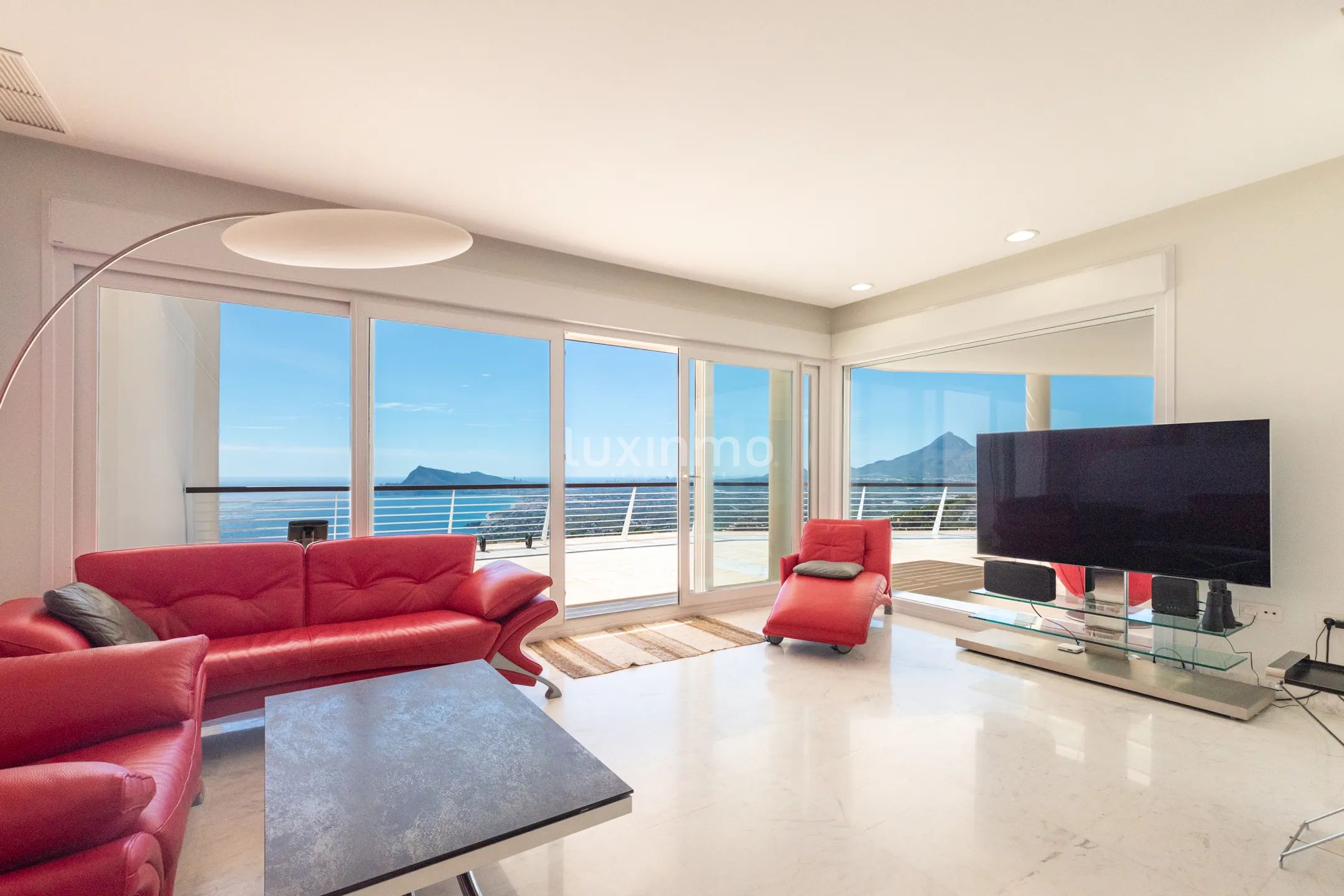 Modern sea view penthouse in Altea Hills — photo 12