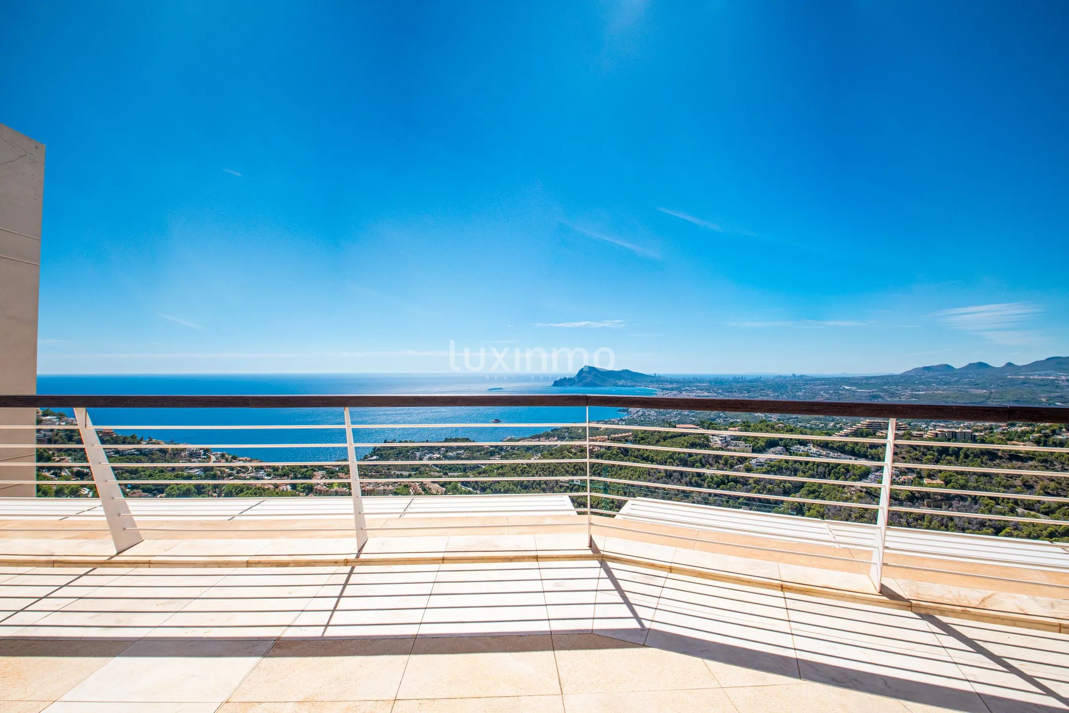 Modern sea view penthouse in Altea Hills — photo 6