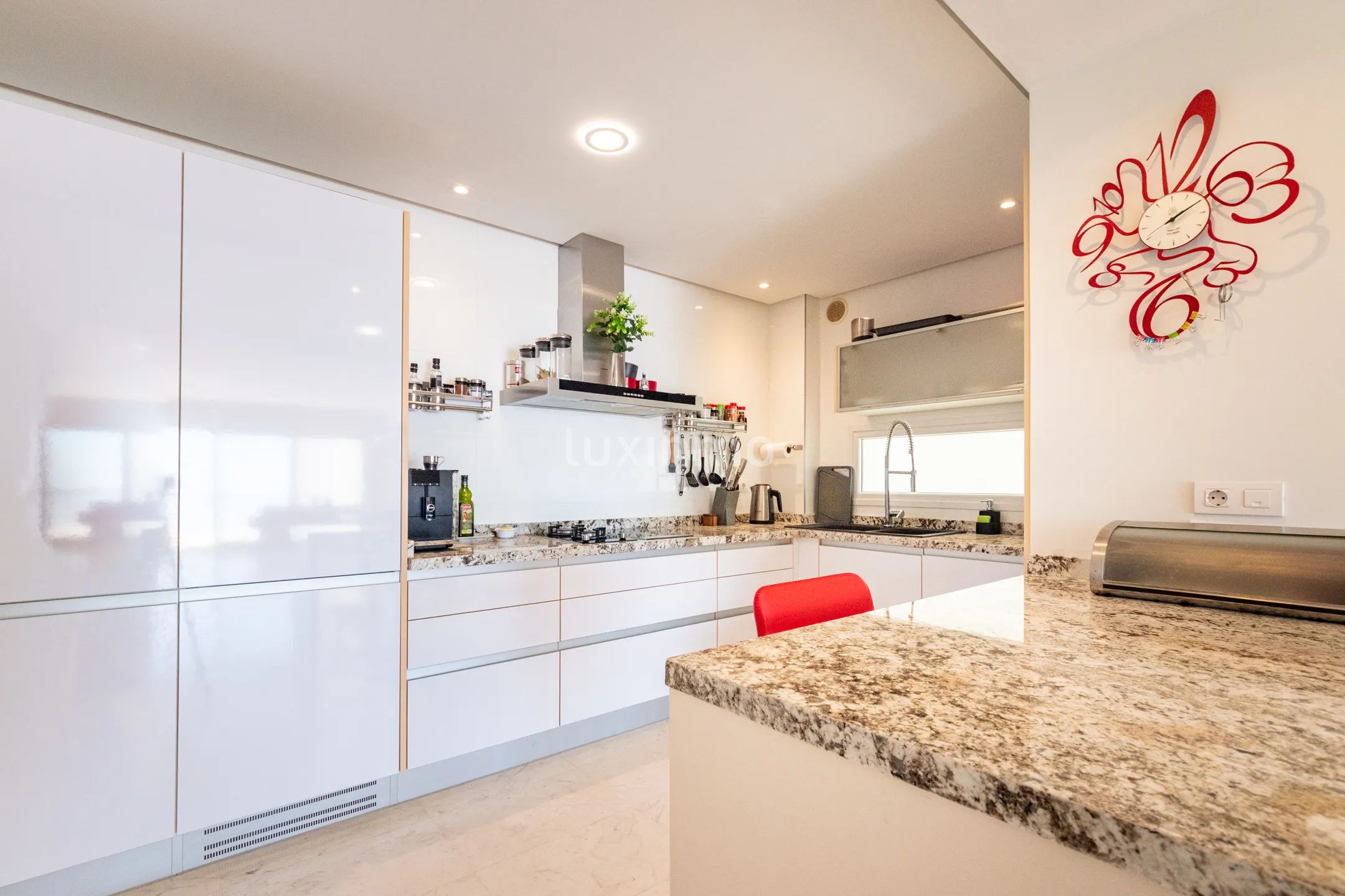 Modern sea view penthouse in Altea Hills — photo 21