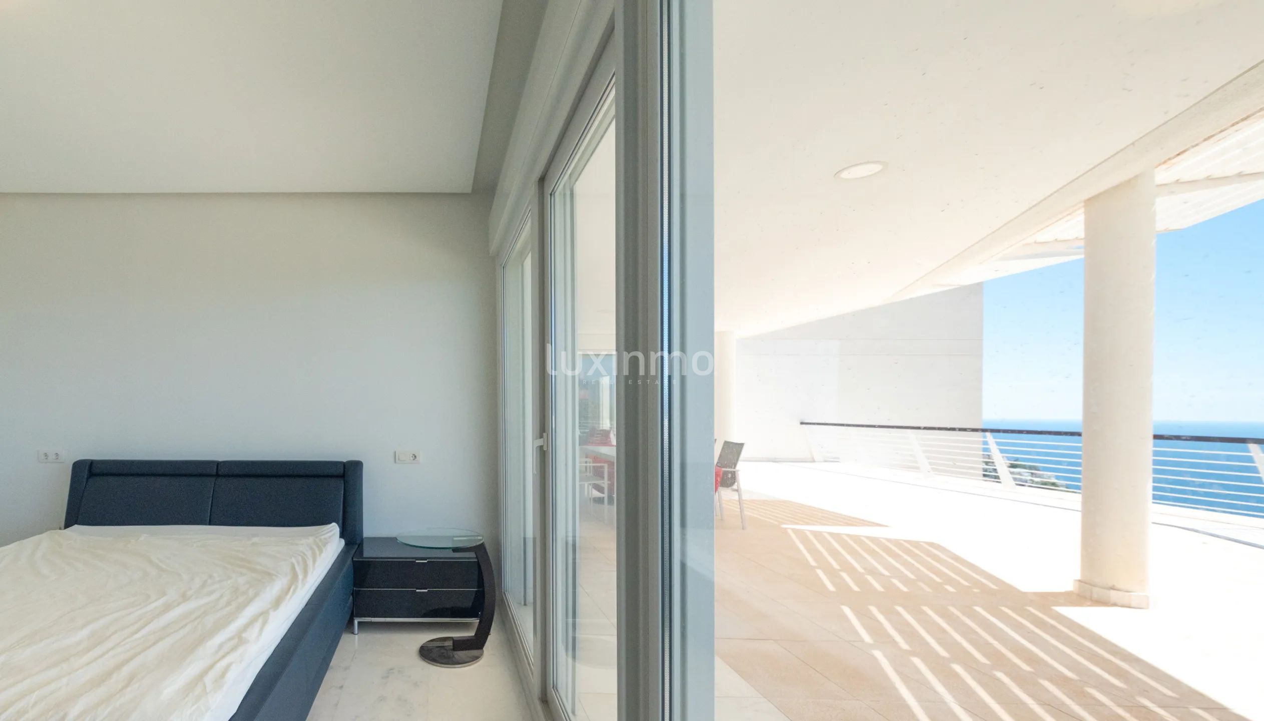 Modern sea view penthouse in Altea Hills — photo 24