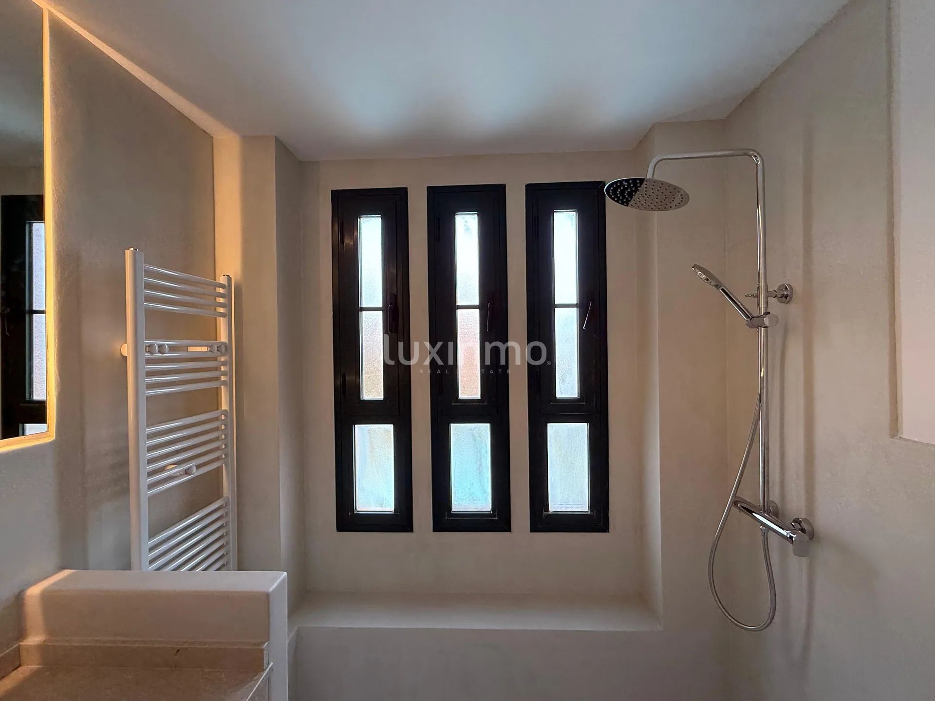 Mediterranean penthouse with panoramic sea views — photo 12