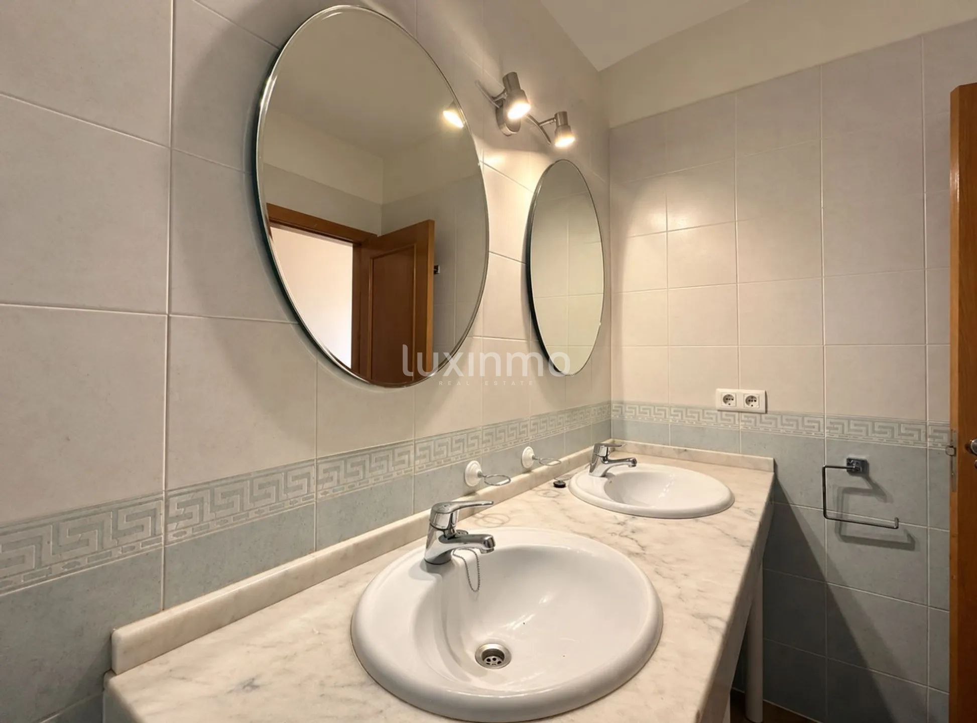 Apartment with terrace and views for rent — photo 7