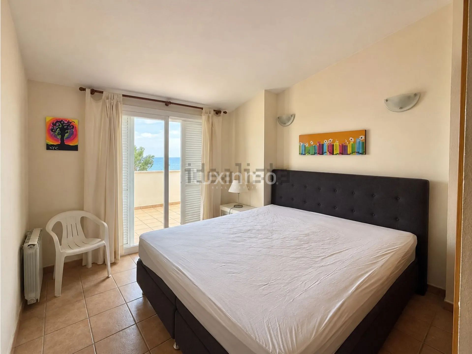 Apartment with terrace and views for rent — photo 8
