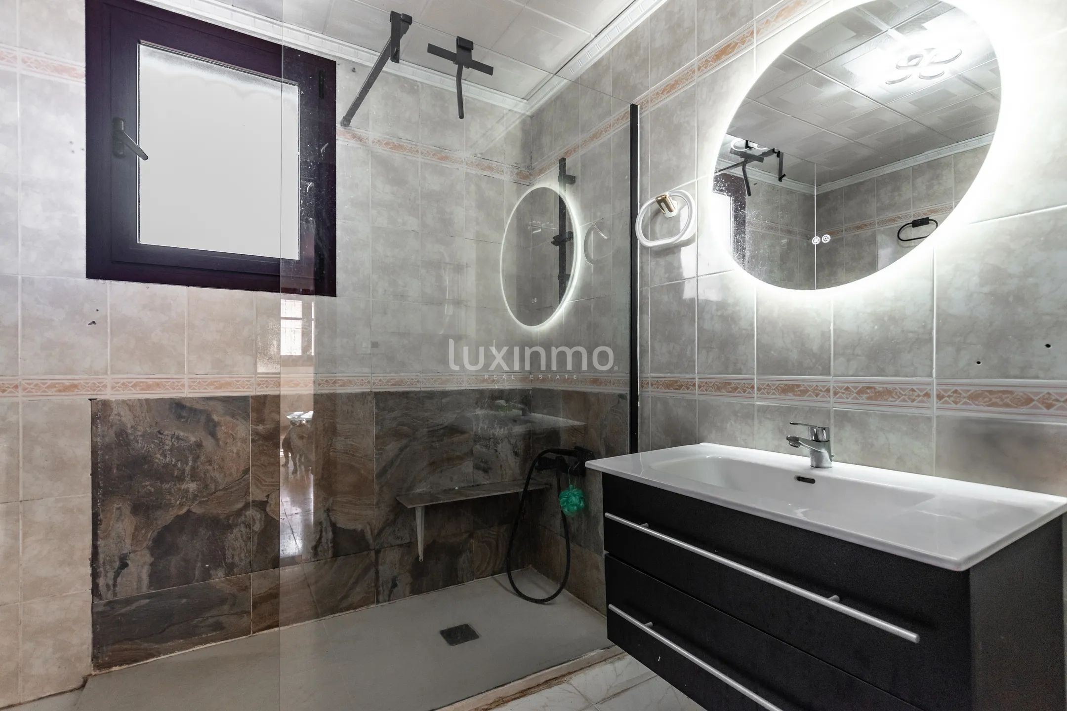 Spacious colonial house with large plot in La Nucia — photo 4