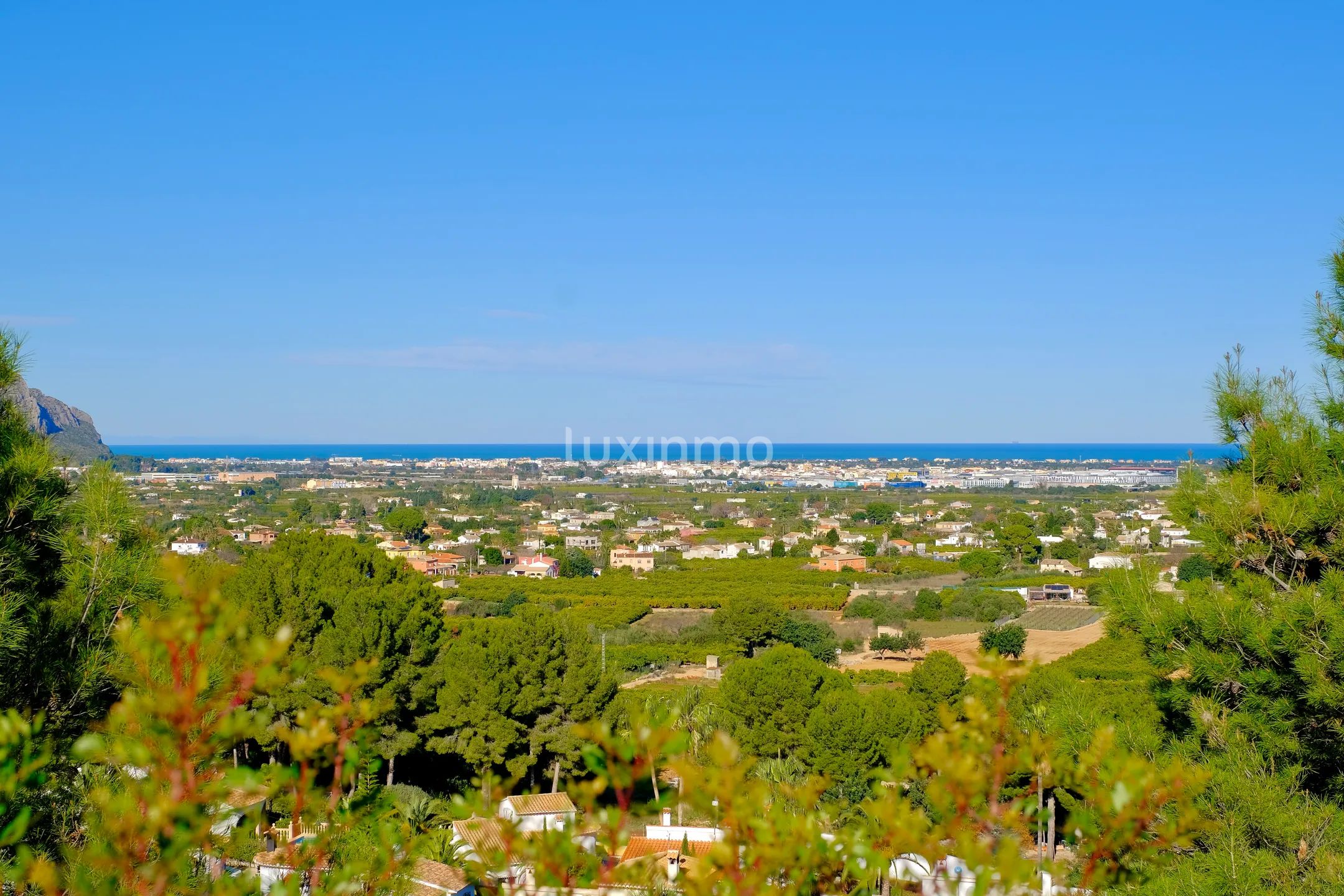 Modern Detached Villa with Private Pool and Sea Views in Pedreguer — photo 6