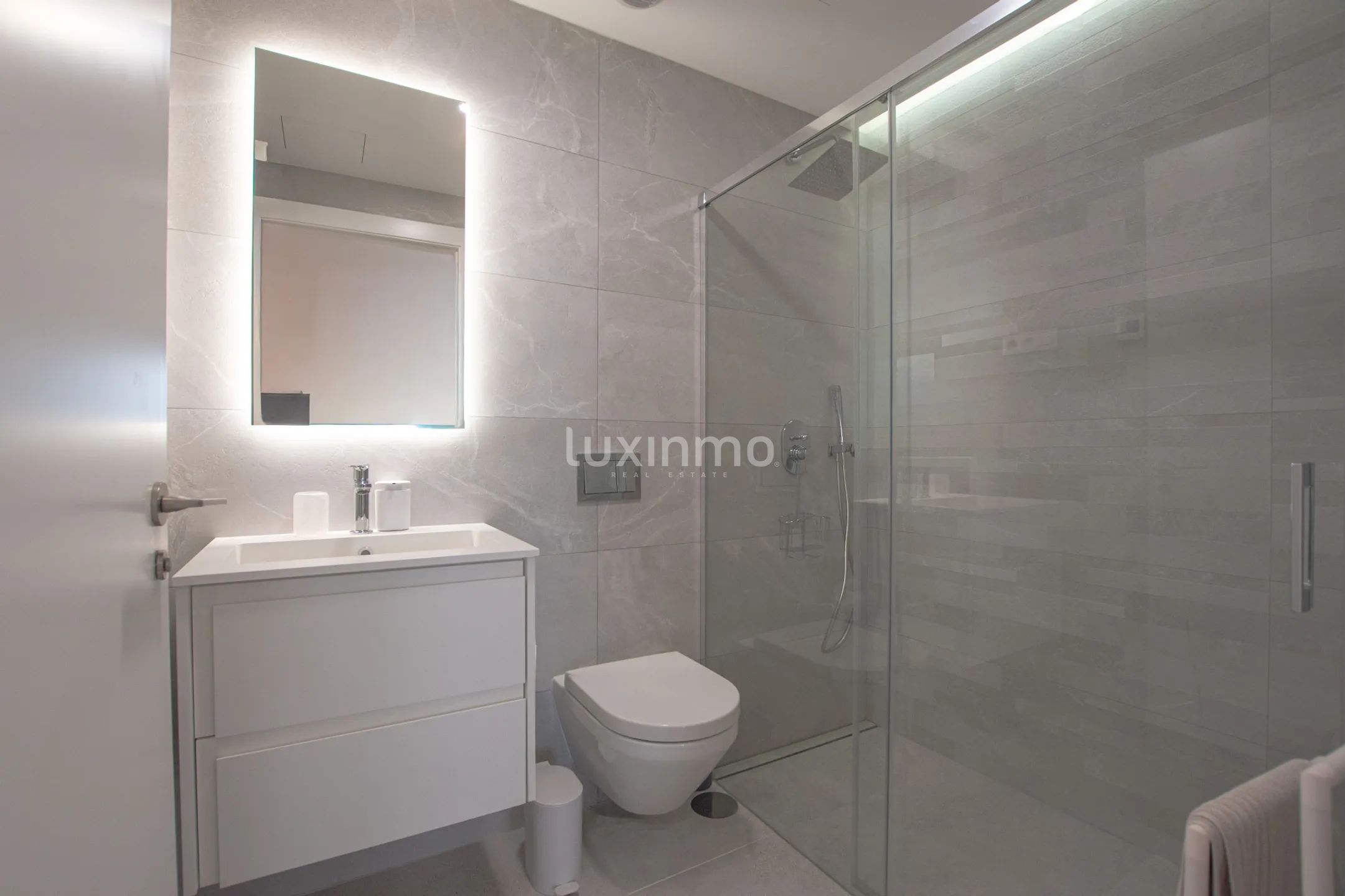 Modern apartment for rent with sea views in Calpe — photo 19