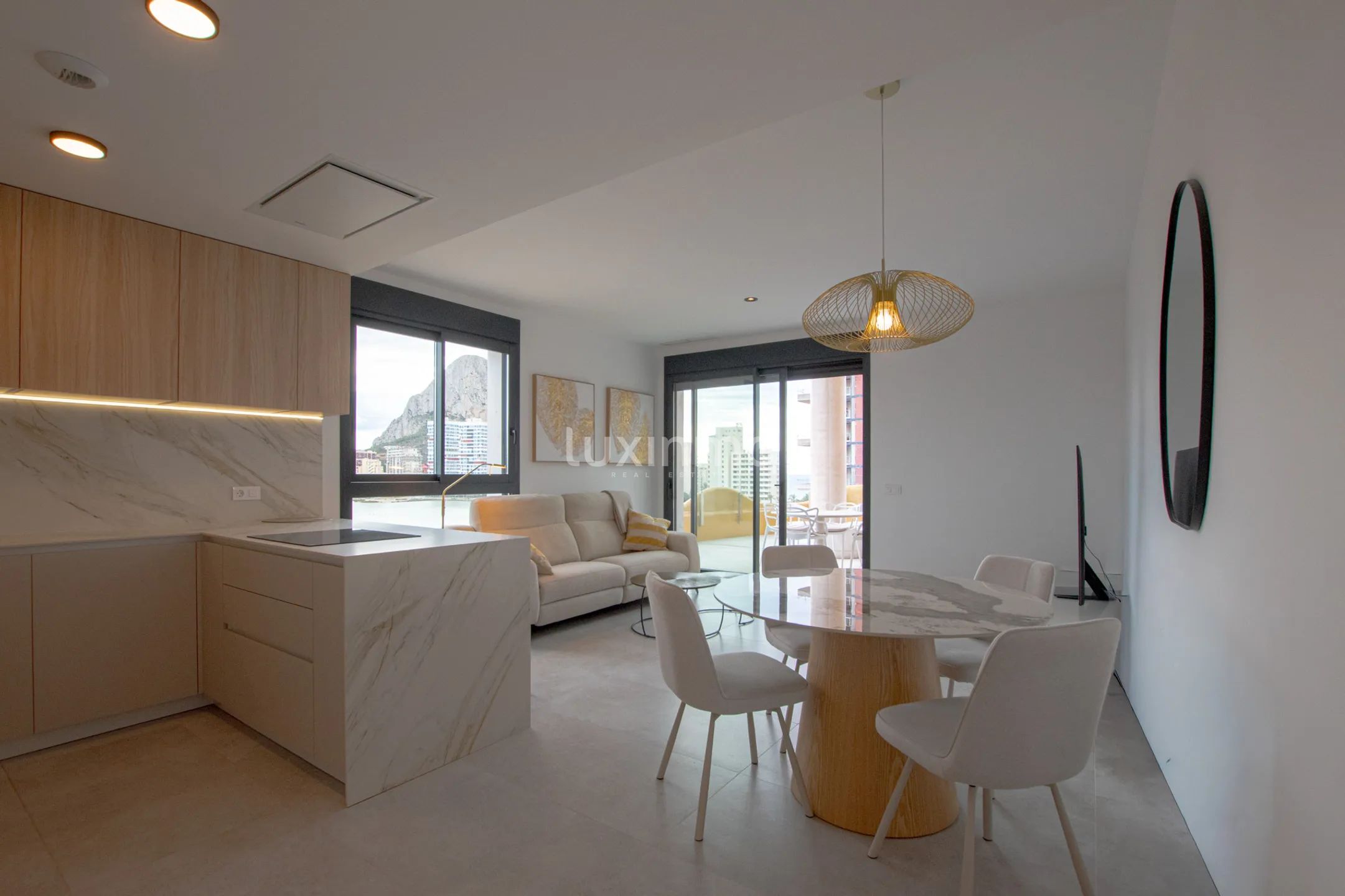 Modern apartment for rent with sea views in Calpe — photo 7