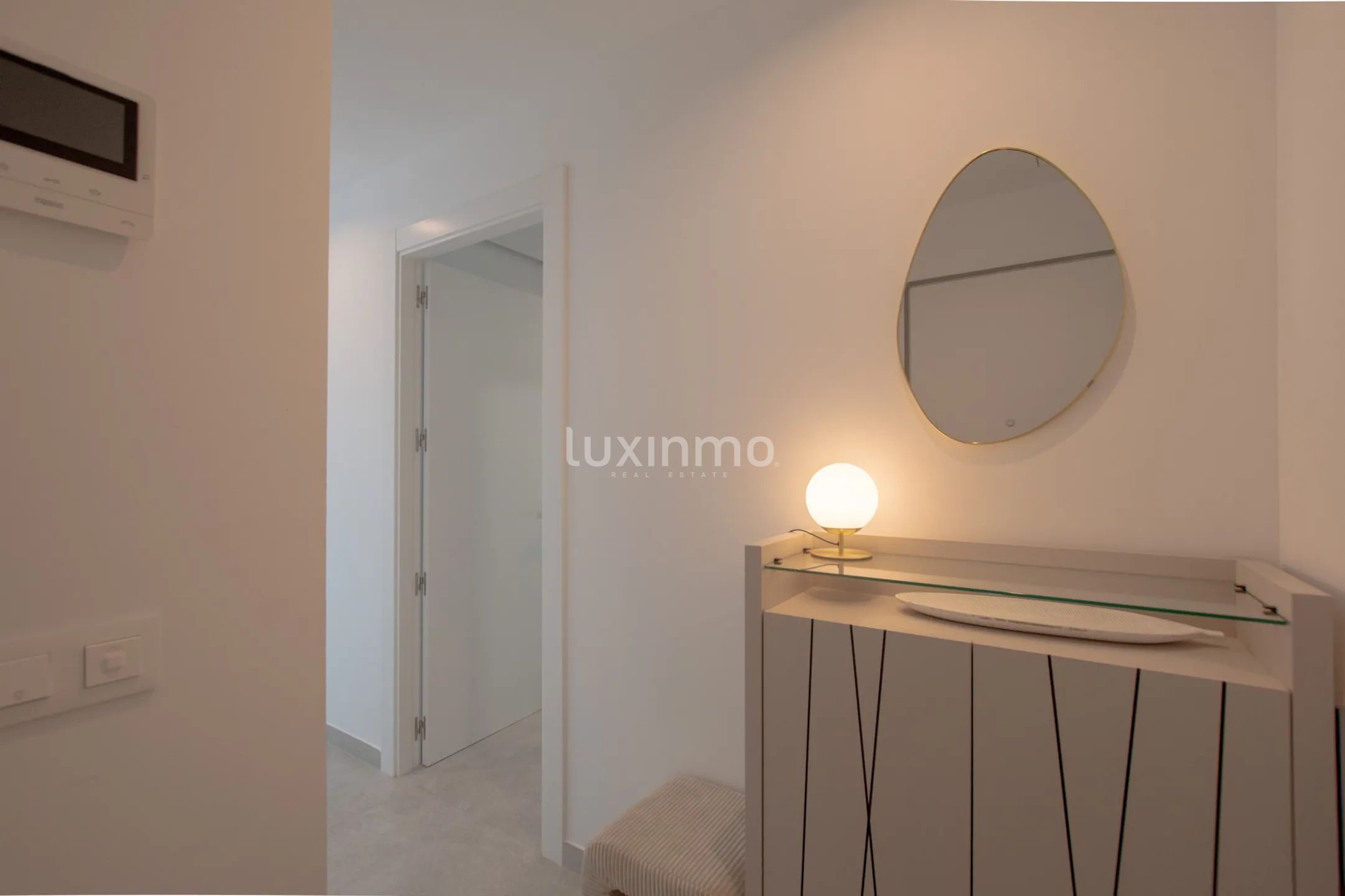 Modern apartment for rent with sea views in Calpe — photo 3