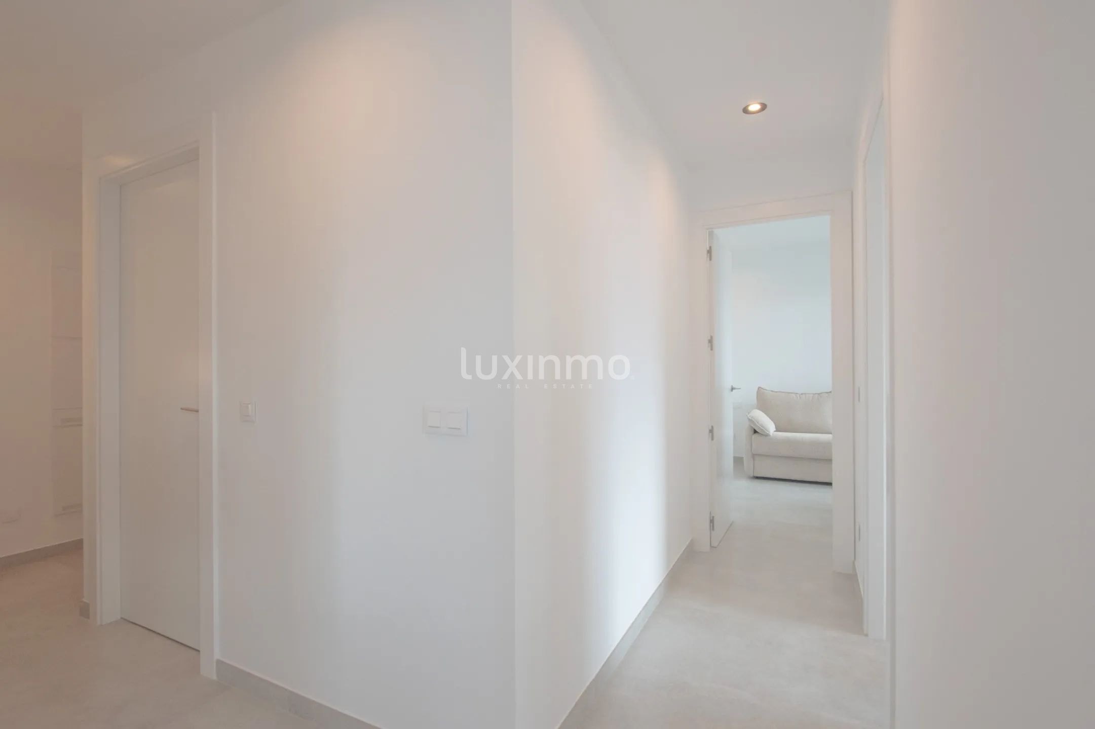 Modern apartment for rent with sea views in Calpe — photo 9