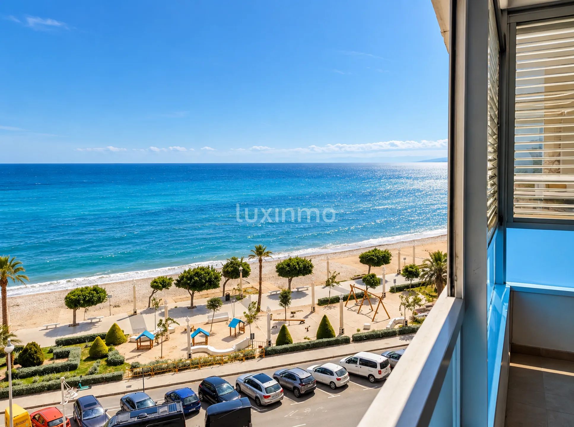 3-bedroom apartment with parking and sea views in Altea pueblo — photo 18