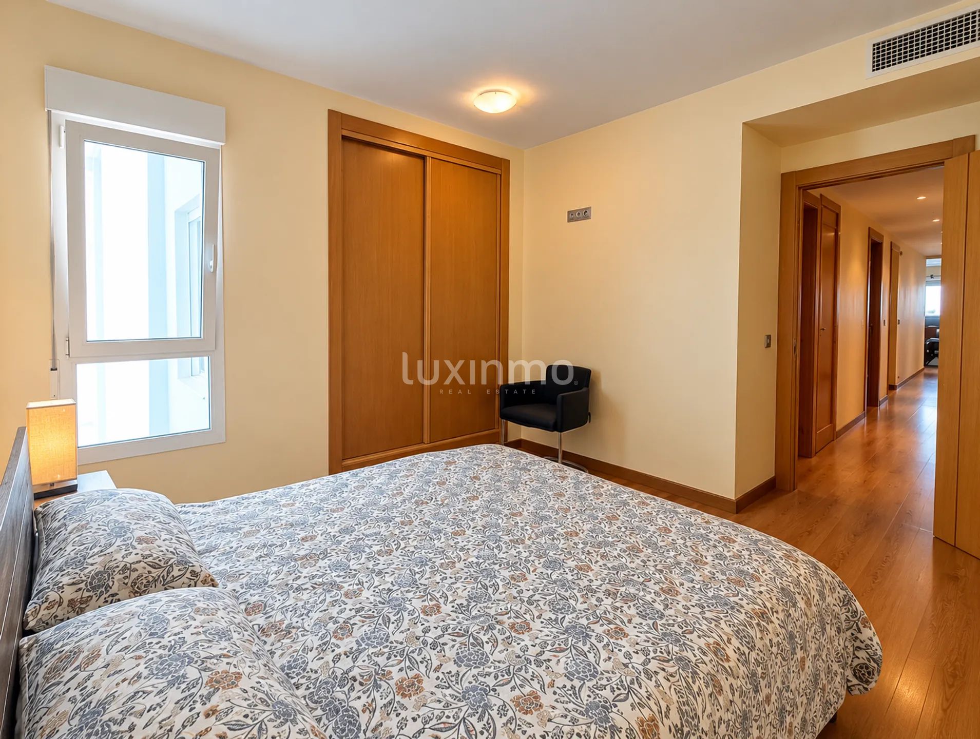 3-bedroom apartment with parking and sea views in Altea pueblo — photo 8