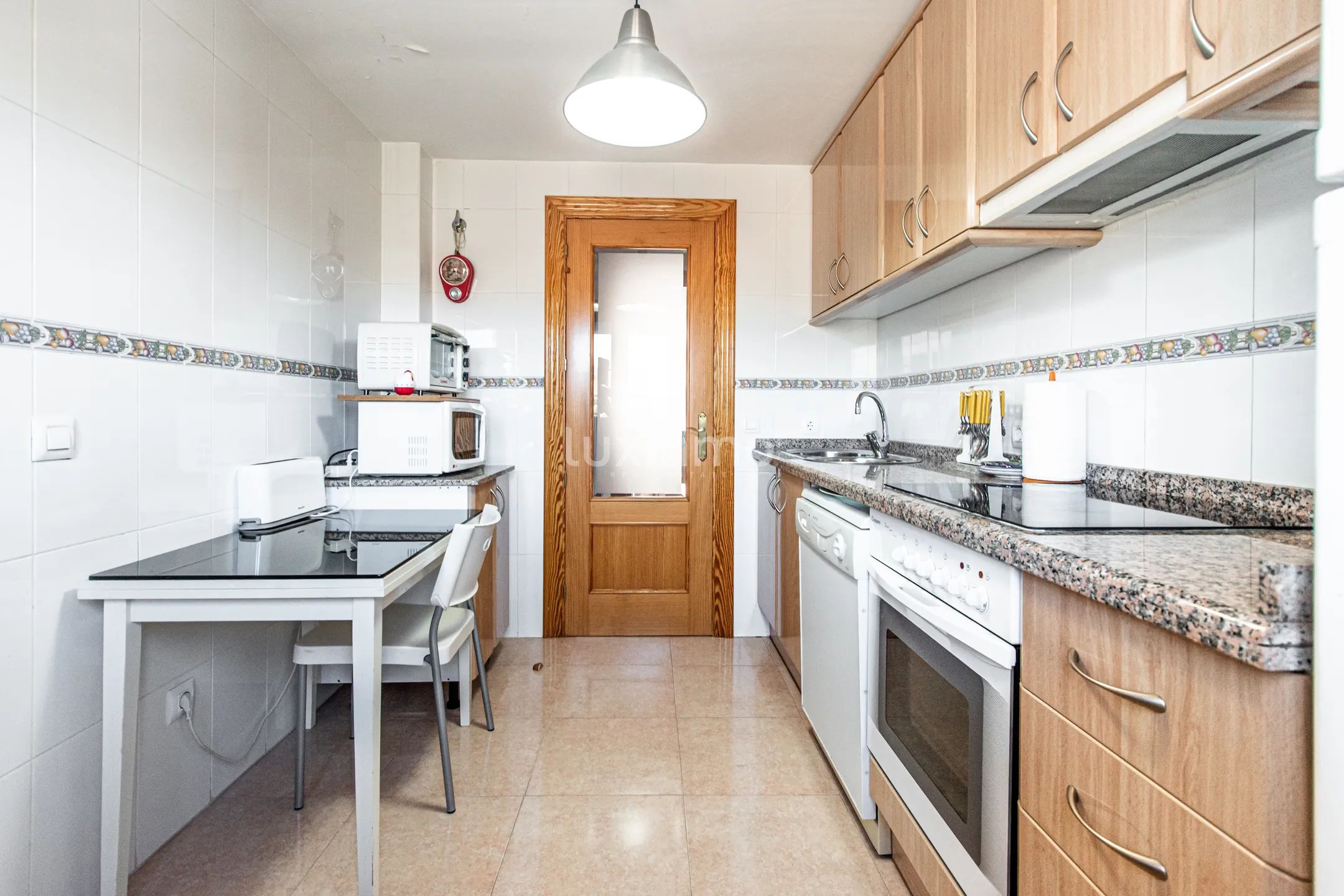Apartment with sea and mountain views in Altea — photo 6