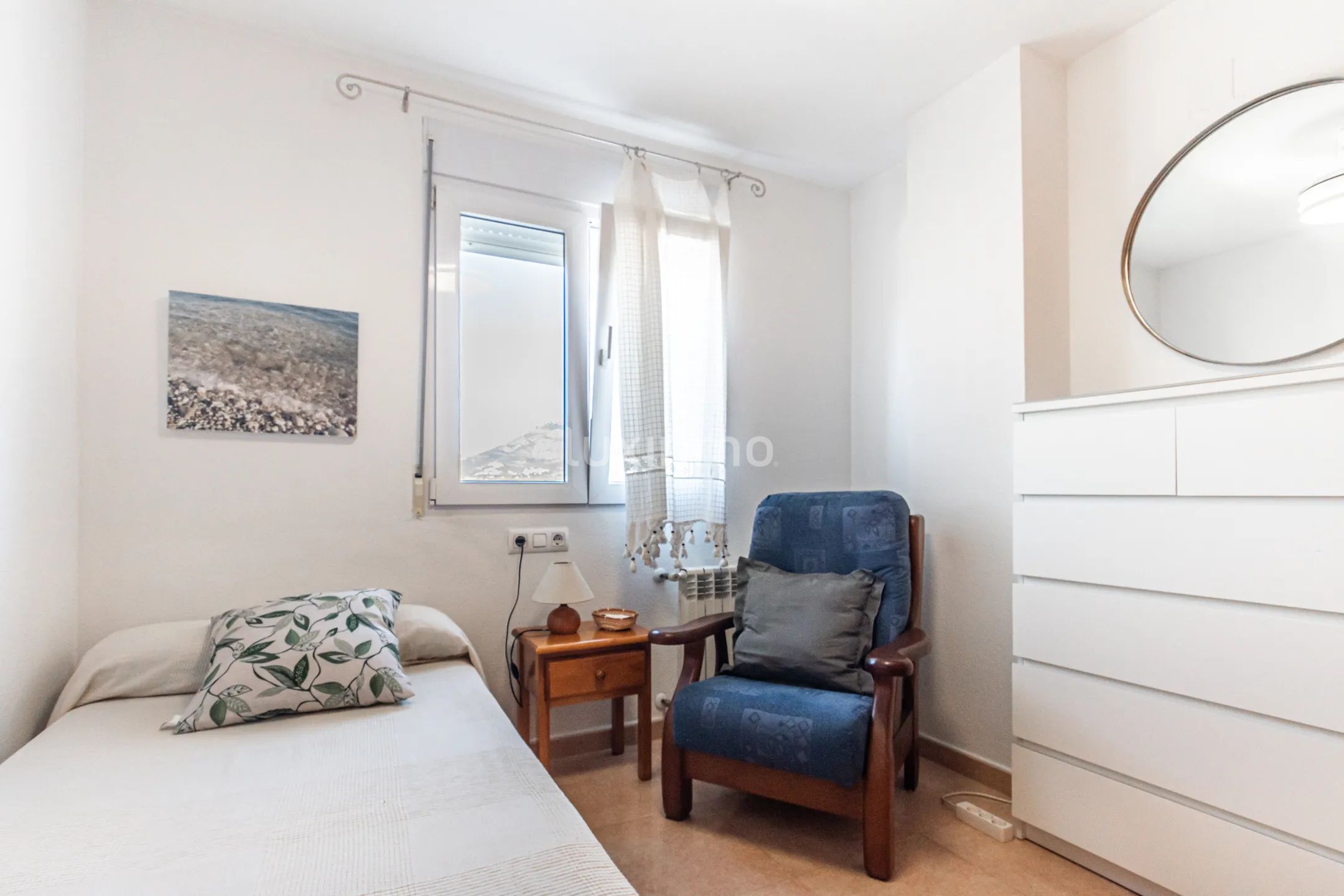 Apartment with sea and mountain views in Altea — photo 10