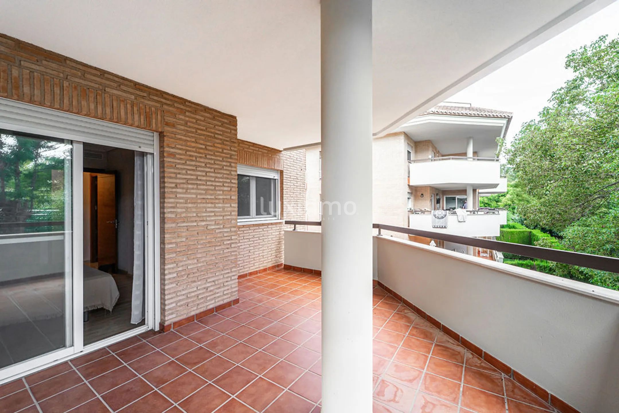 Modern apartment in Javea — photo 10