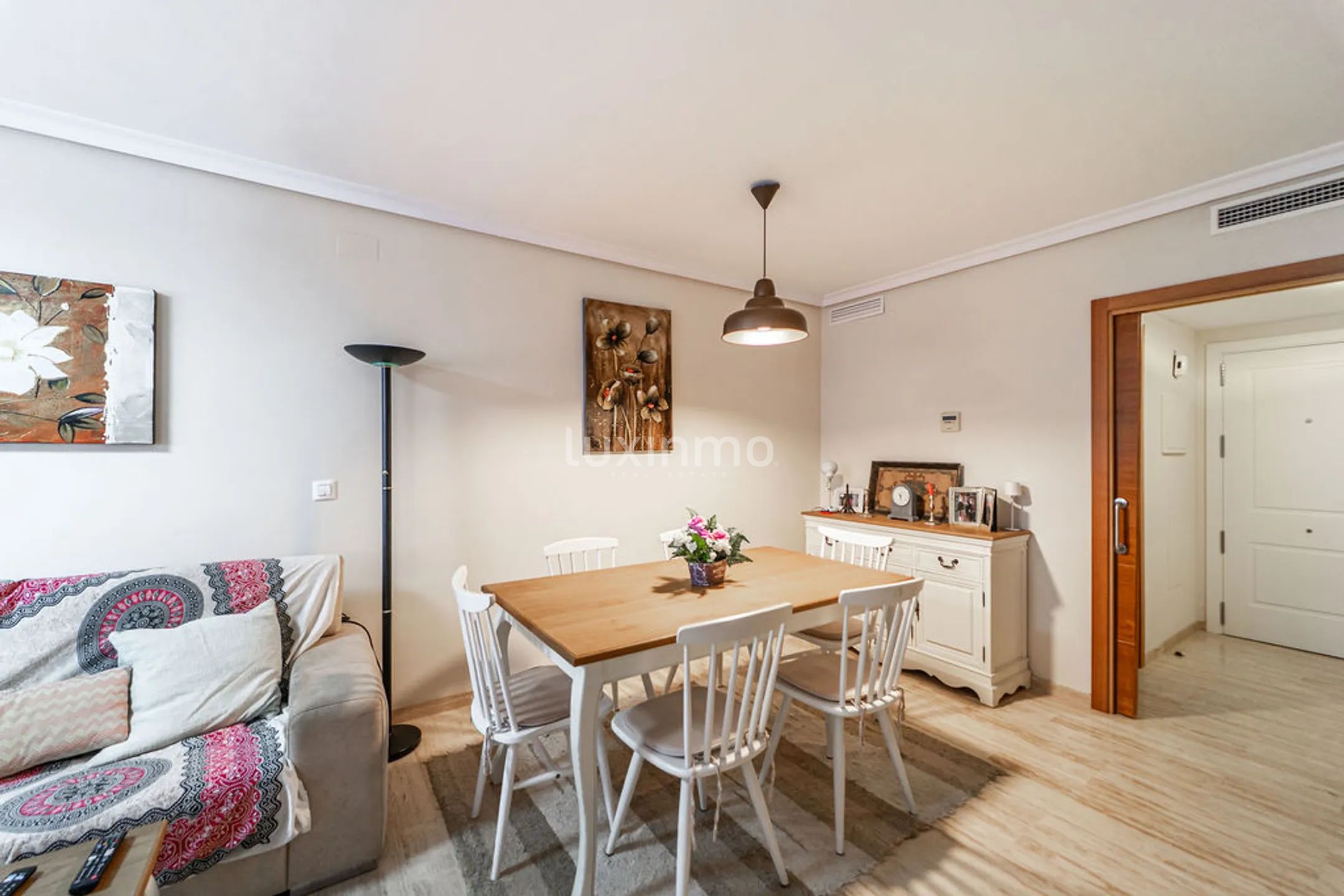 Modern apartment for rent in Javea