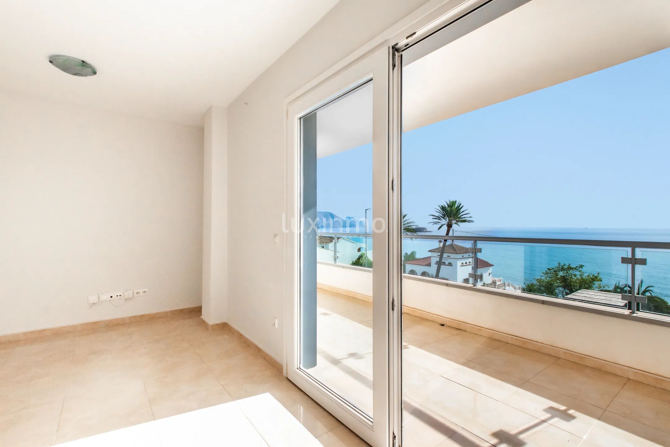 Apartamento en alquiler con vistas al mar en Altea — photo 4