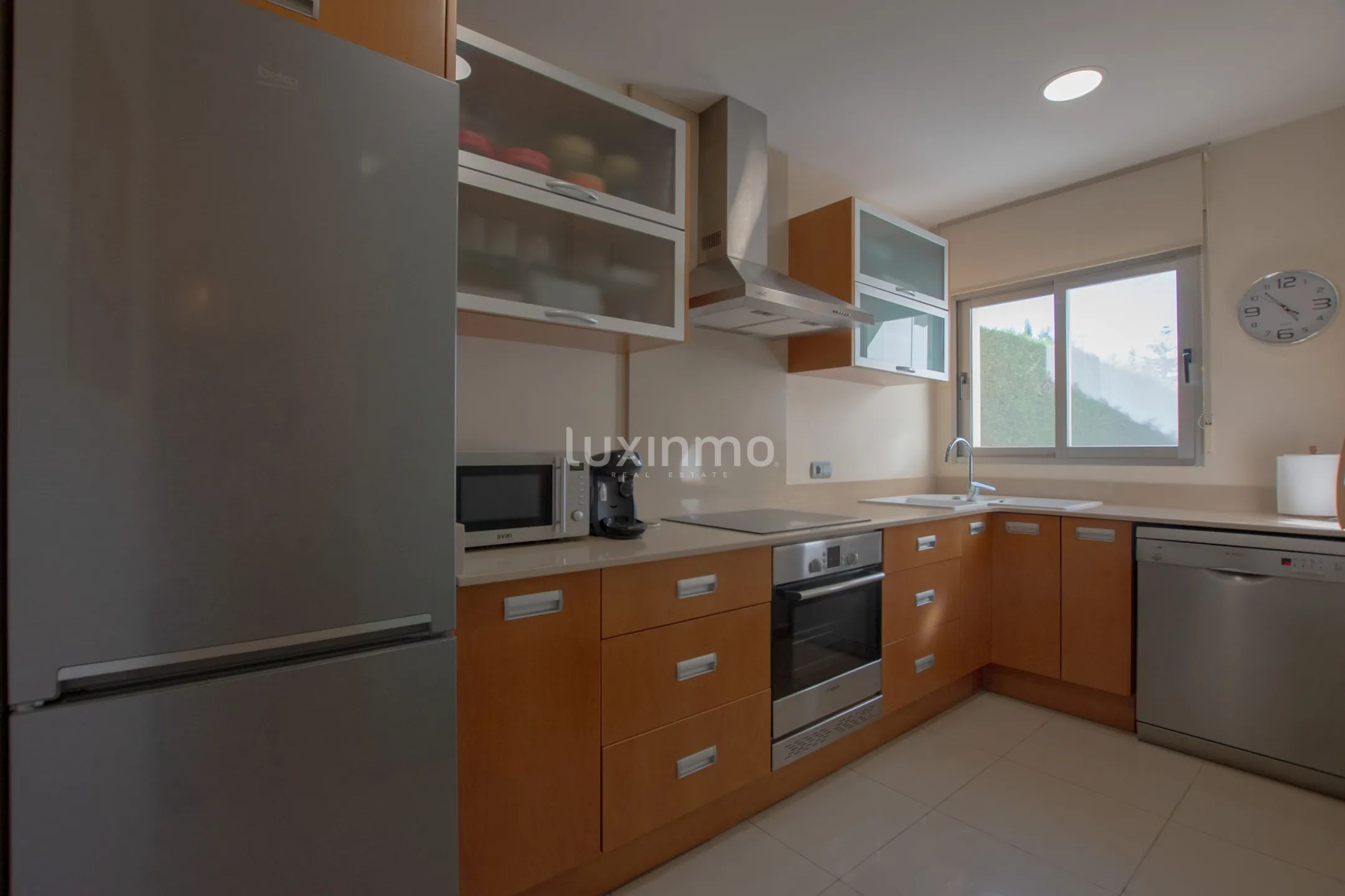 Townhouse for rent in the centre of Denia — photo 10