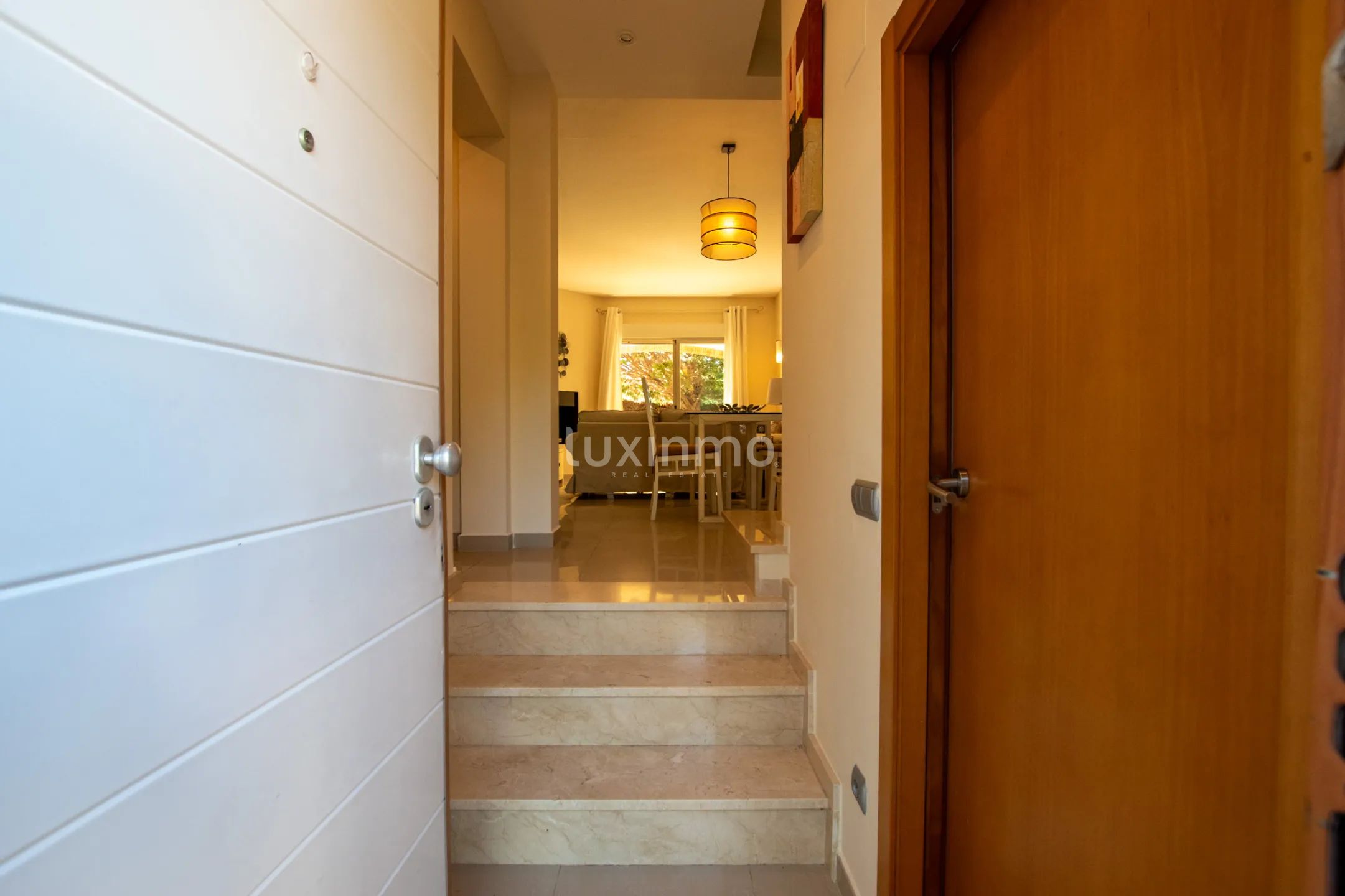 Townhouse for rent in the centre of Denia — photo 2