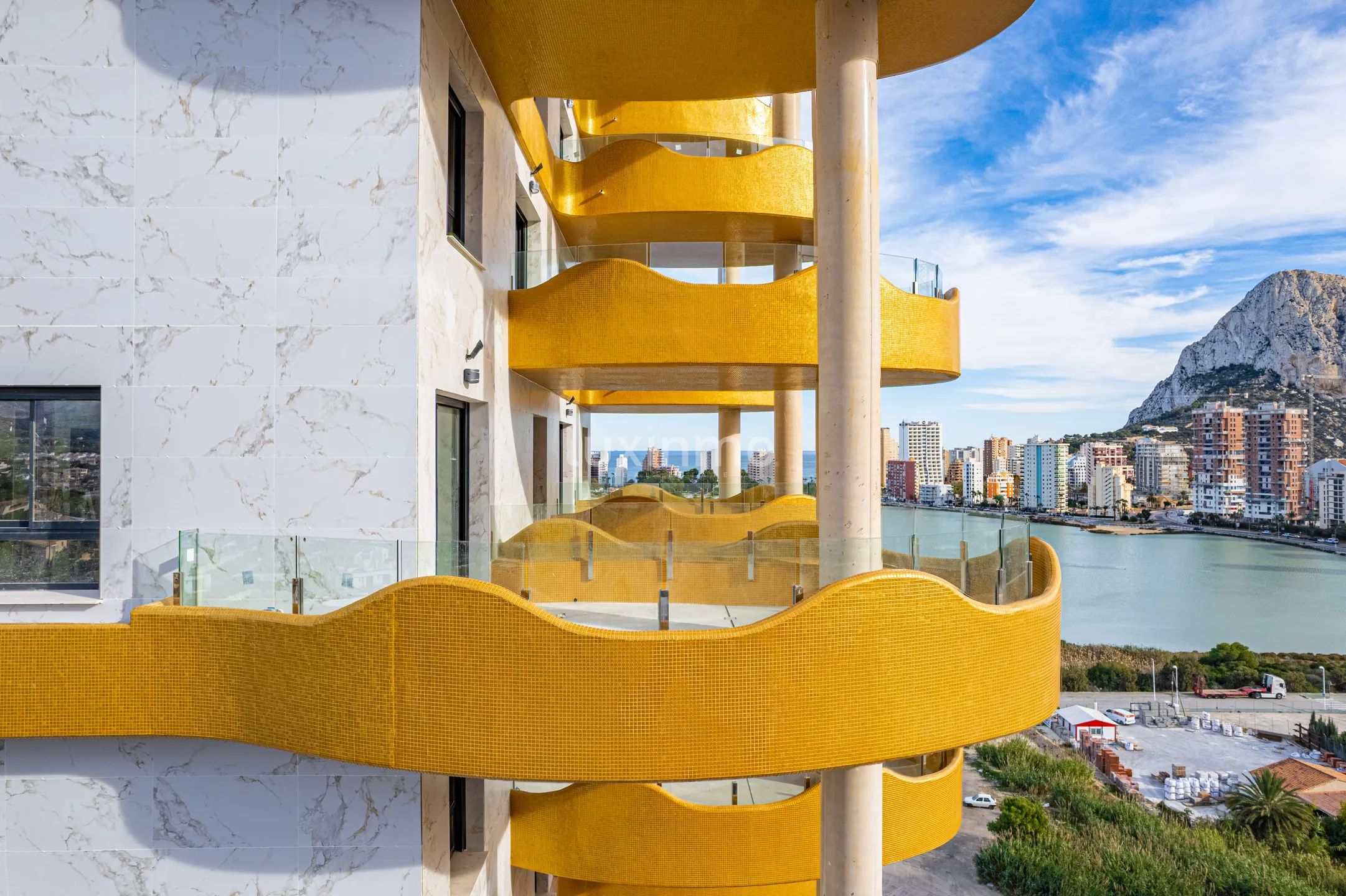 New development in Arenal-Bol Beach, Calpe, Costa Blanca — photo 2