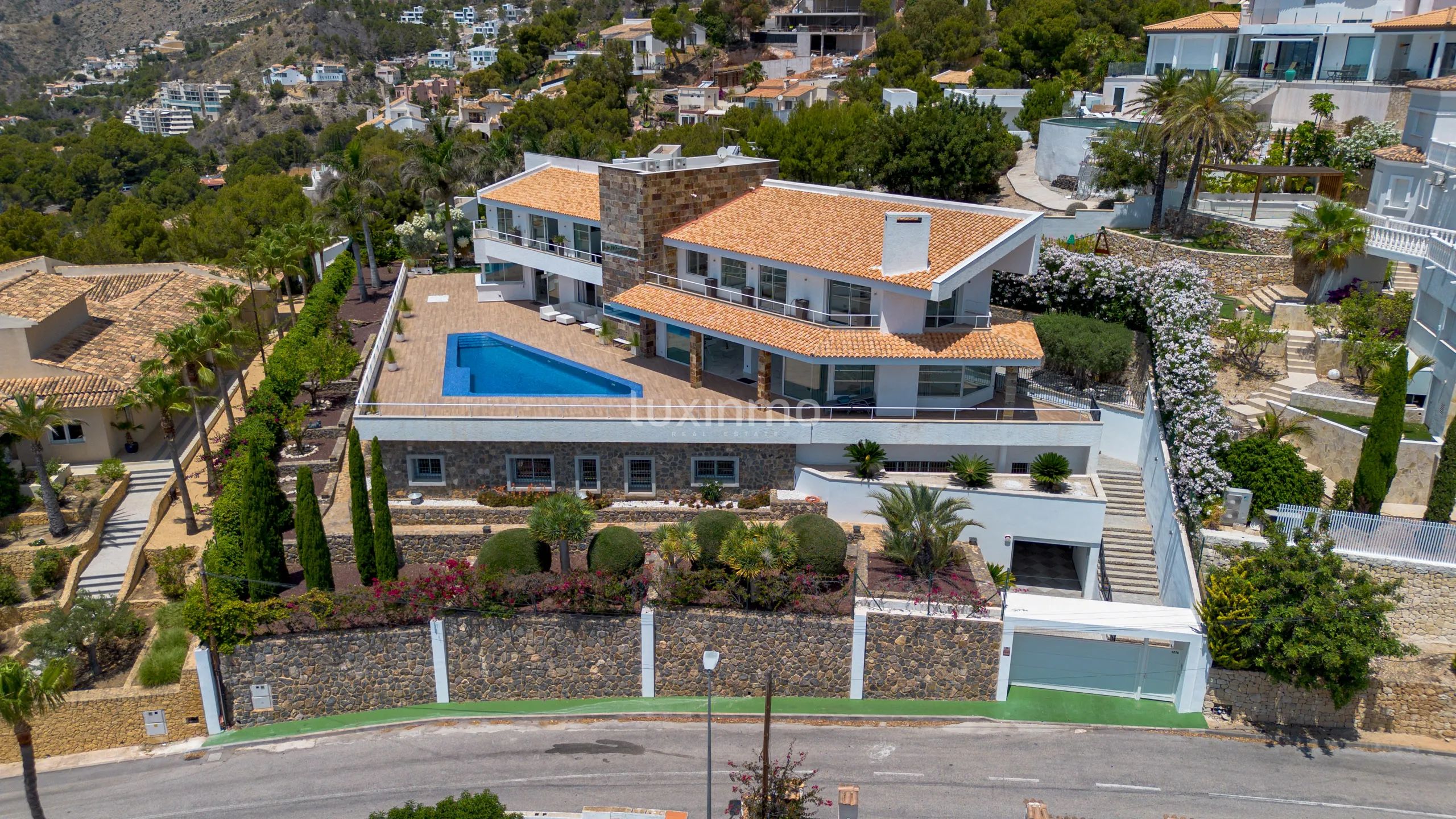 Exquisite villa with breathtaking views in the Sierra Altea — photo 1