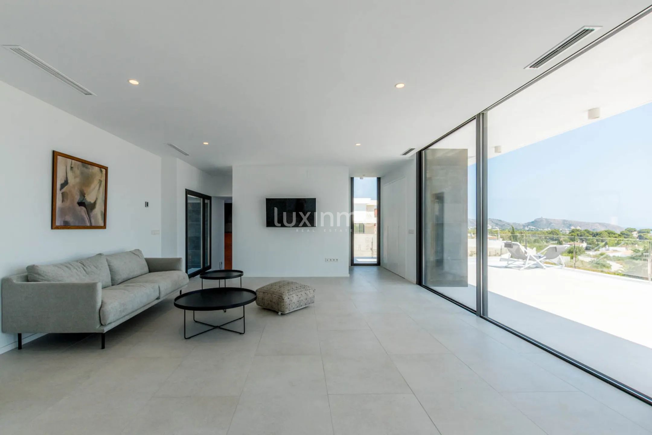 Nueva villa moderna en venta en el corazón de Teulada Moraira — photo 15