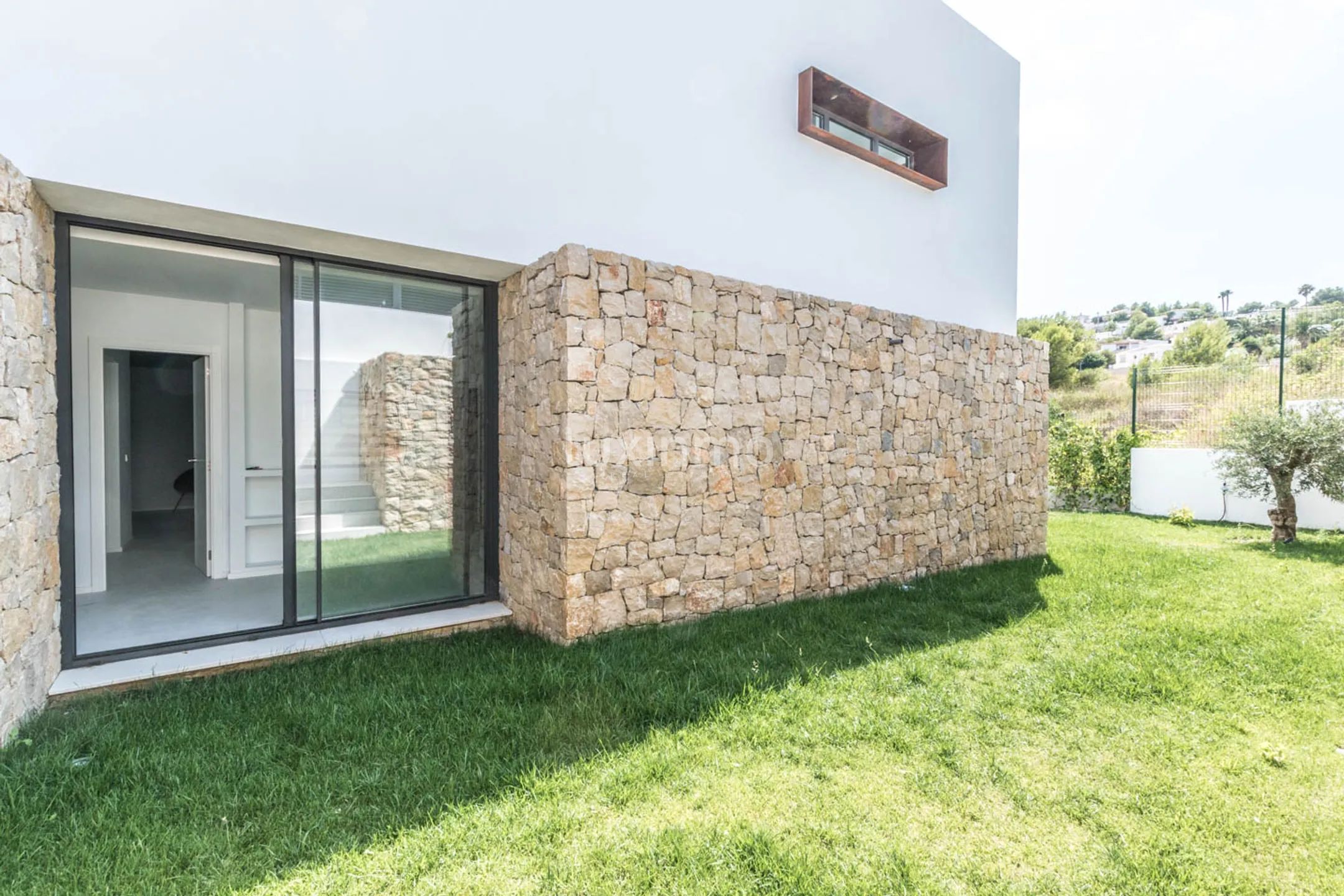 Nueva villa moderna en venta en el corazón de Teulada Moraira — photo 21