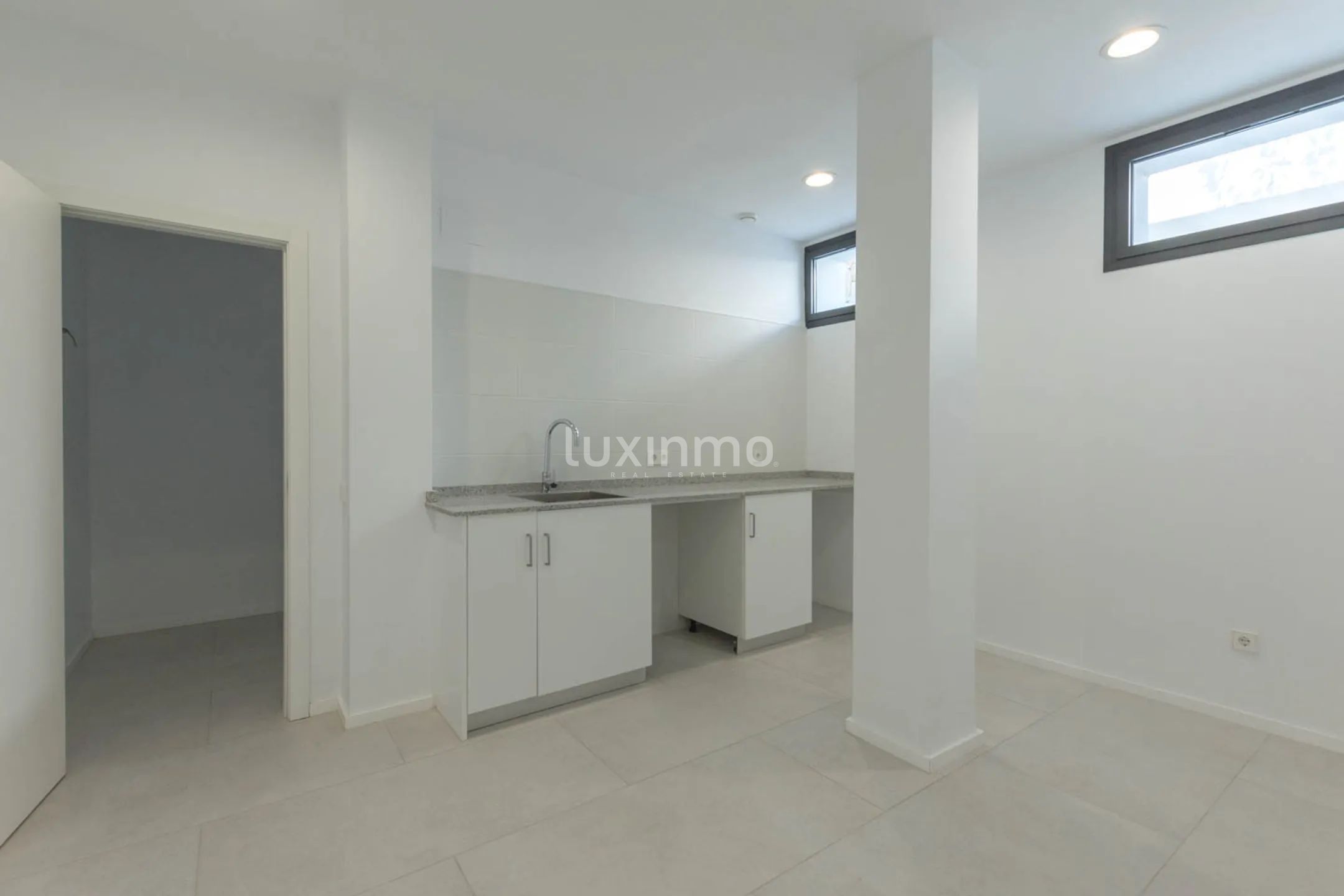 Nueva villa moderna en venta en el corazón de Teulada Moraira — photo 39