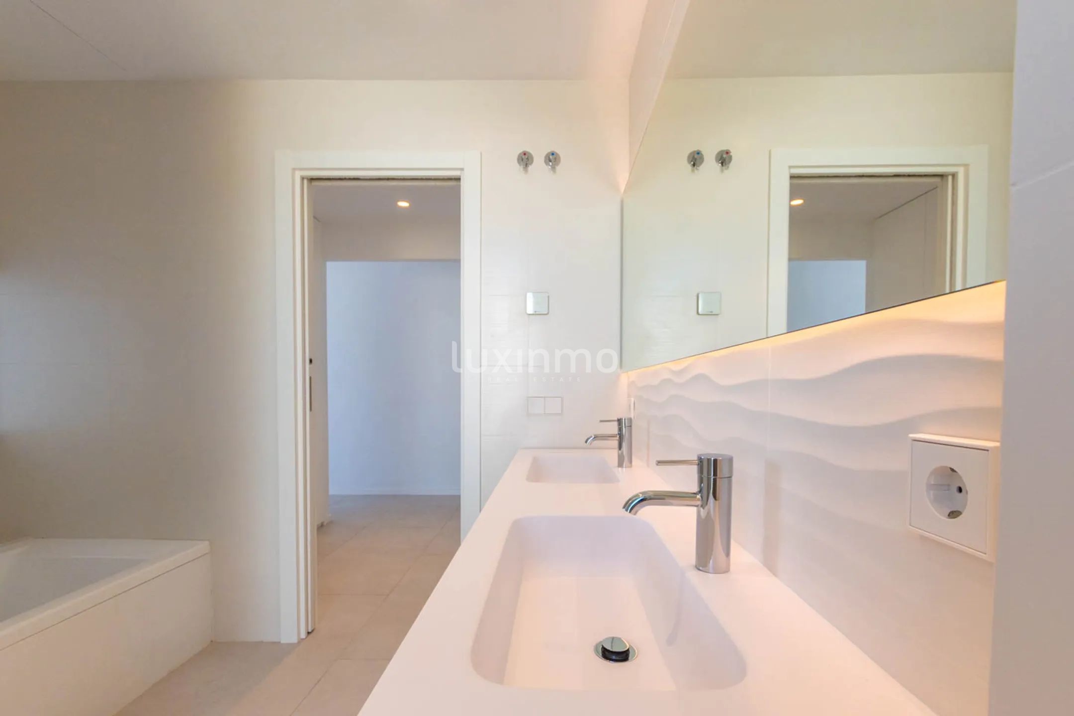 Nueva villa moderna en venta en el corazón de Teulada Moraira — photo 38