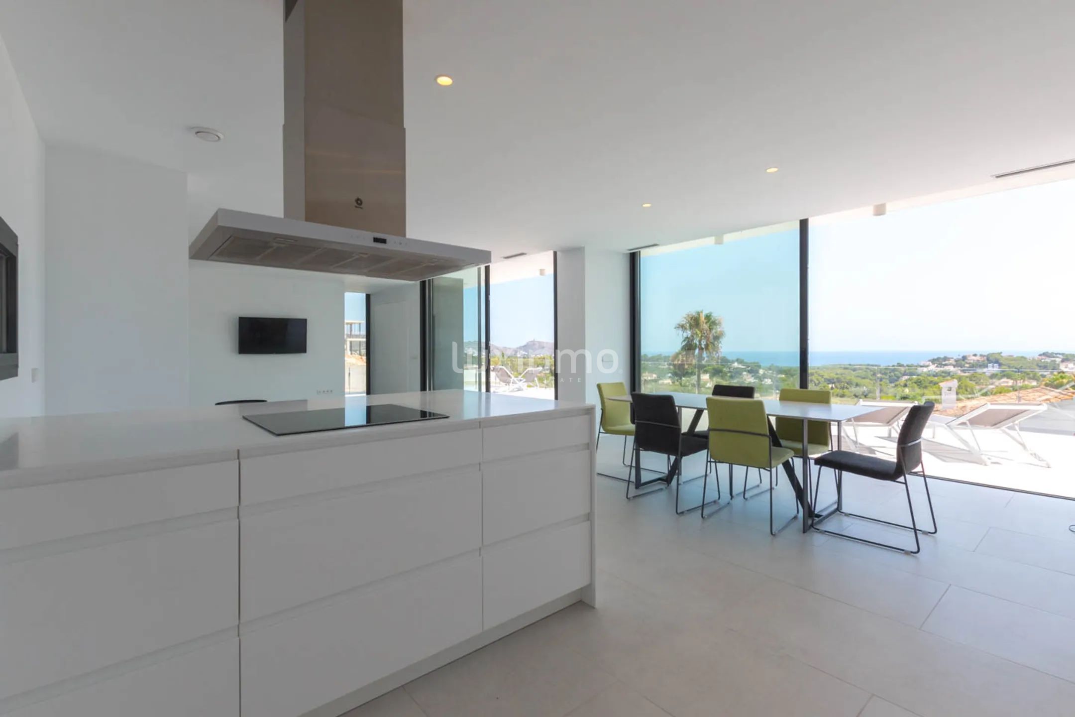 Nueva villa moderna en venta en el corazón de Teulada Moraira — photo 13