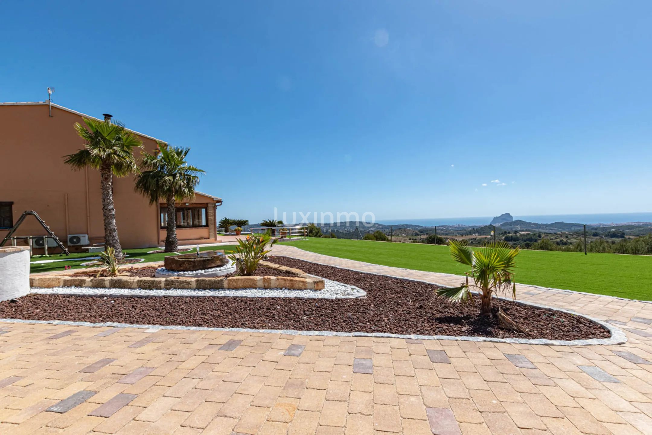 Rustic long term rental villa with sea and mountain views in Benissa — photo 8