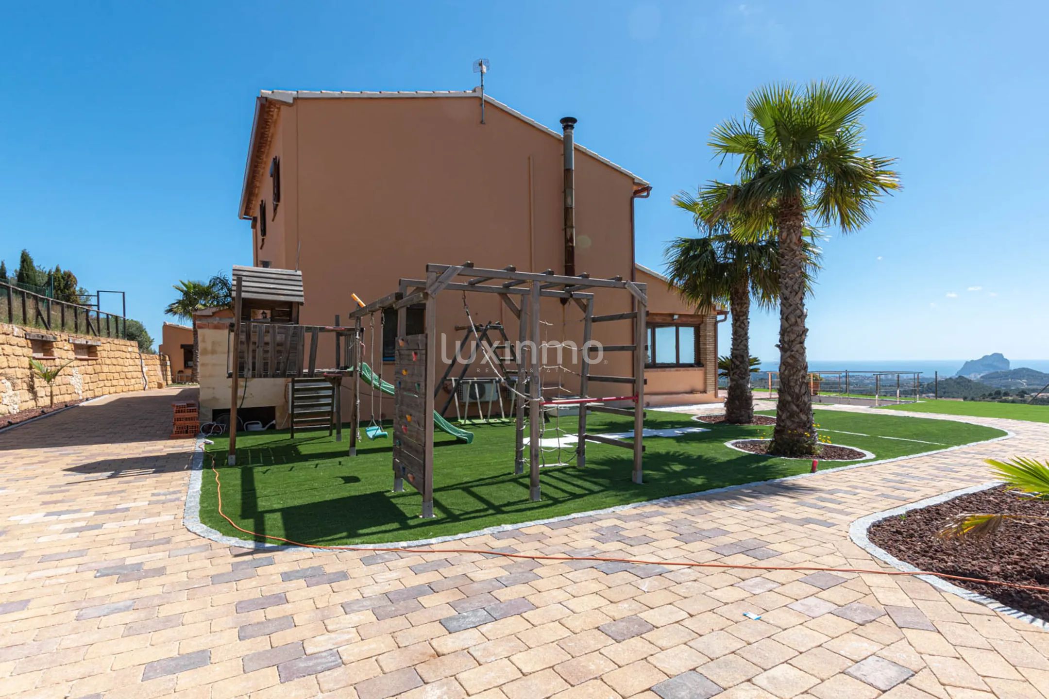 Villa rústica de alquiler de larga temporada con vistas al mar y a la montaña en Benissa — photo 9