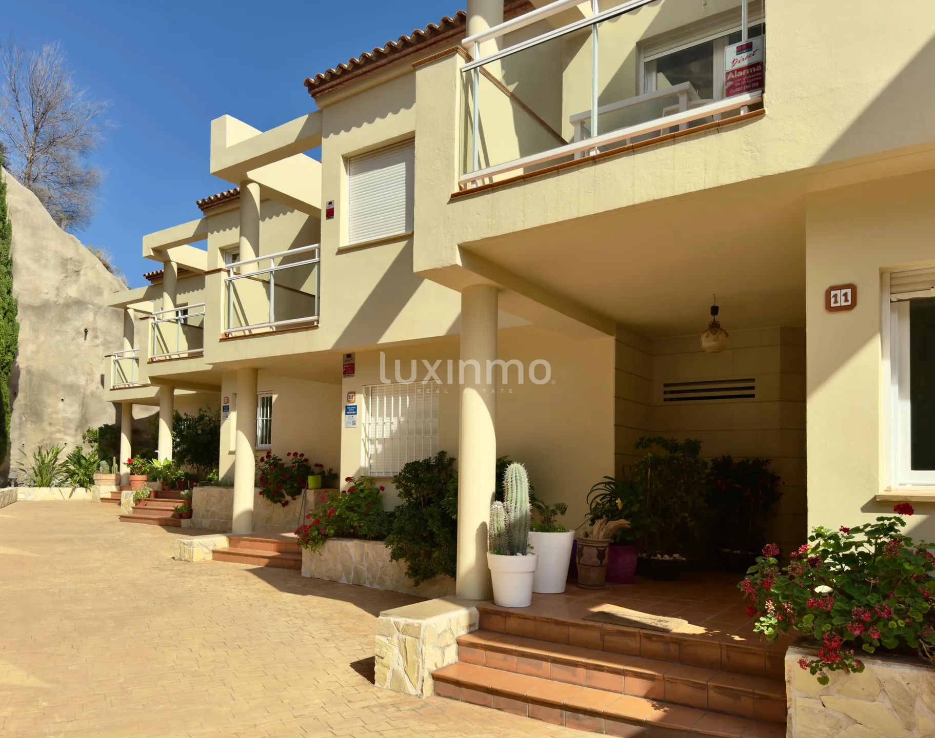 Semi-detached house with sea views in Altea la Vella — photo 22