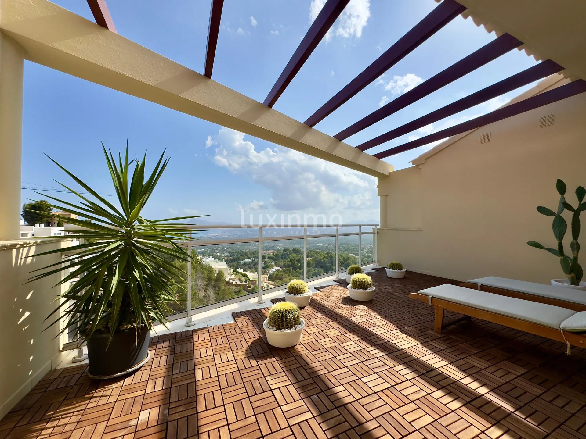 Semi-detached house with sea views for sale in Altea la Vella