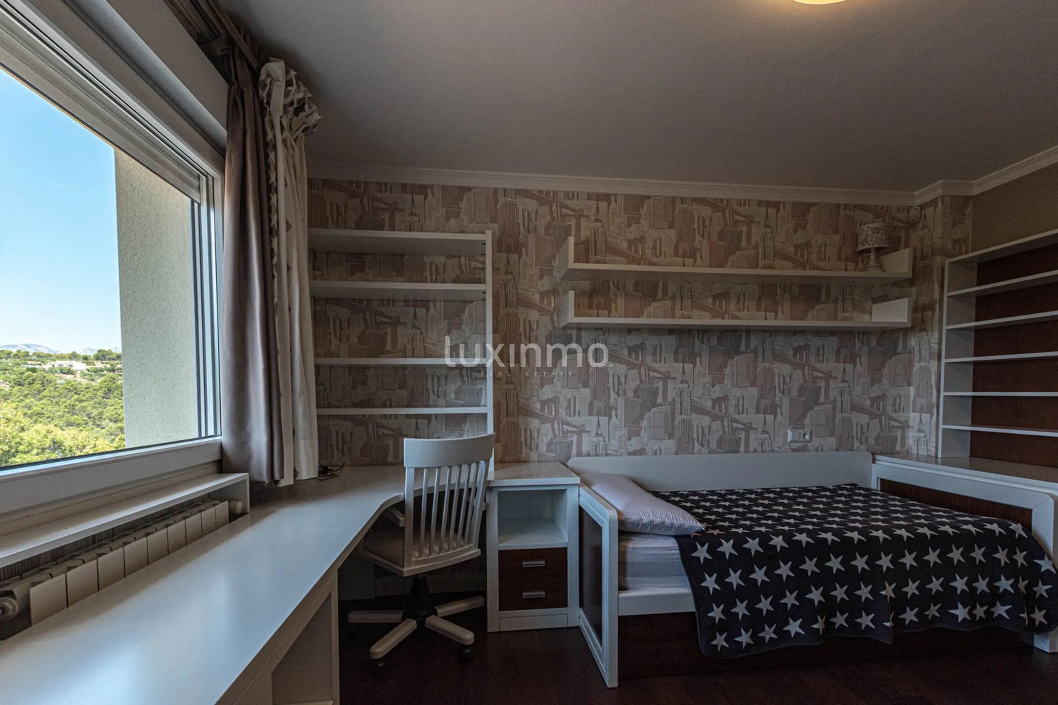 Вилла с садом и бассейном в тихом районе в Алтее — photo 18