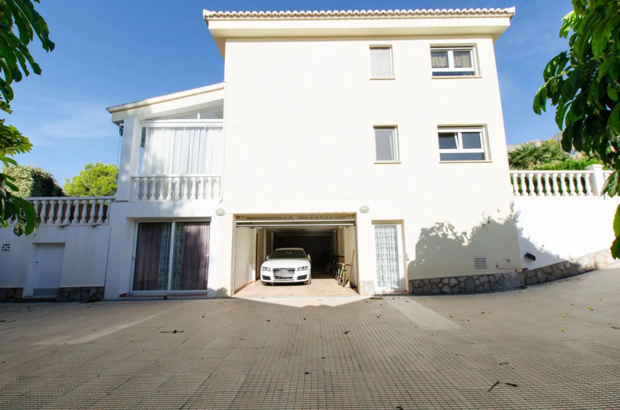 Villa med hage og basseng i et rolig område i Altea — photo 5