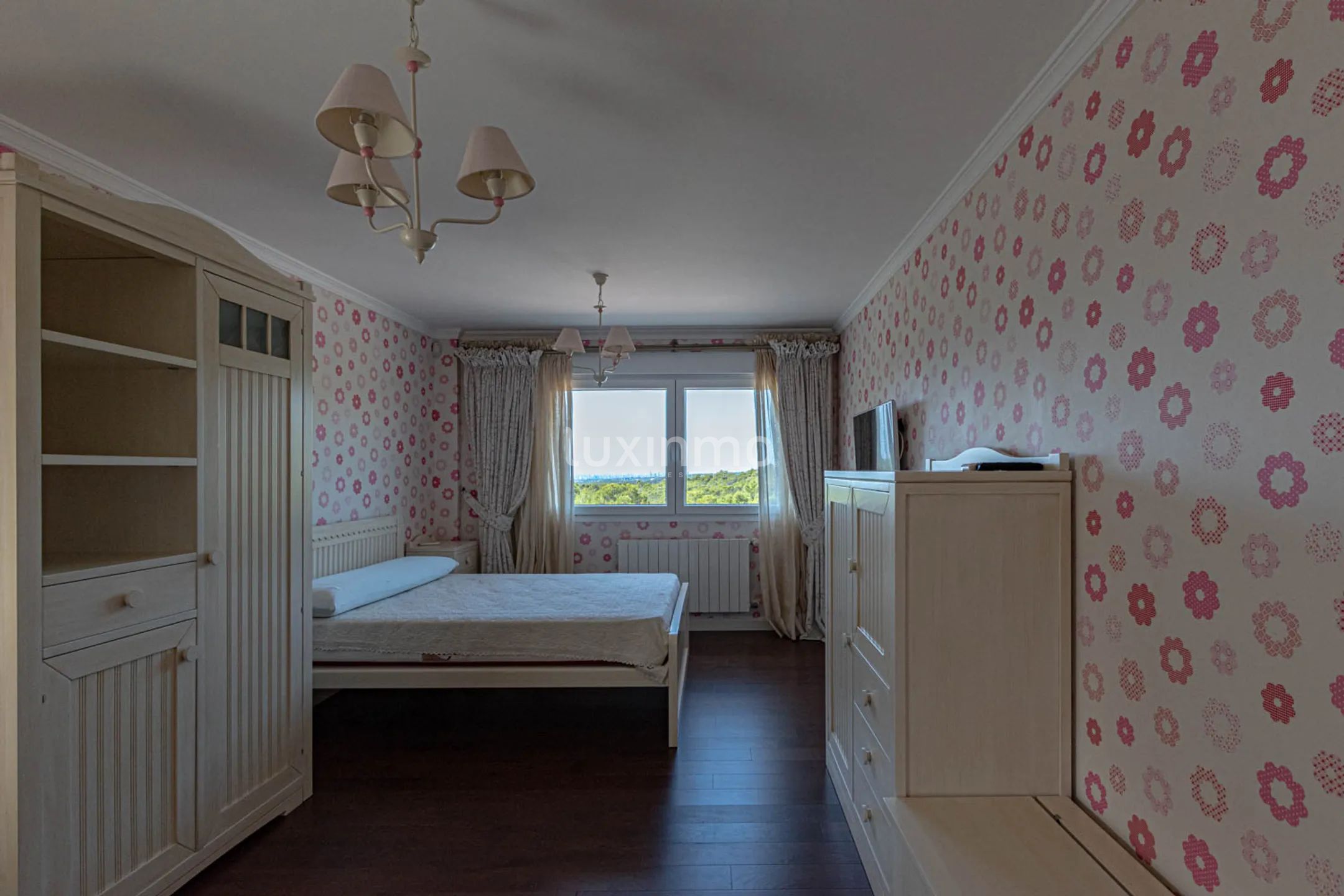 Villa med hage og basseng i et rolig område i Altea — photo 34
