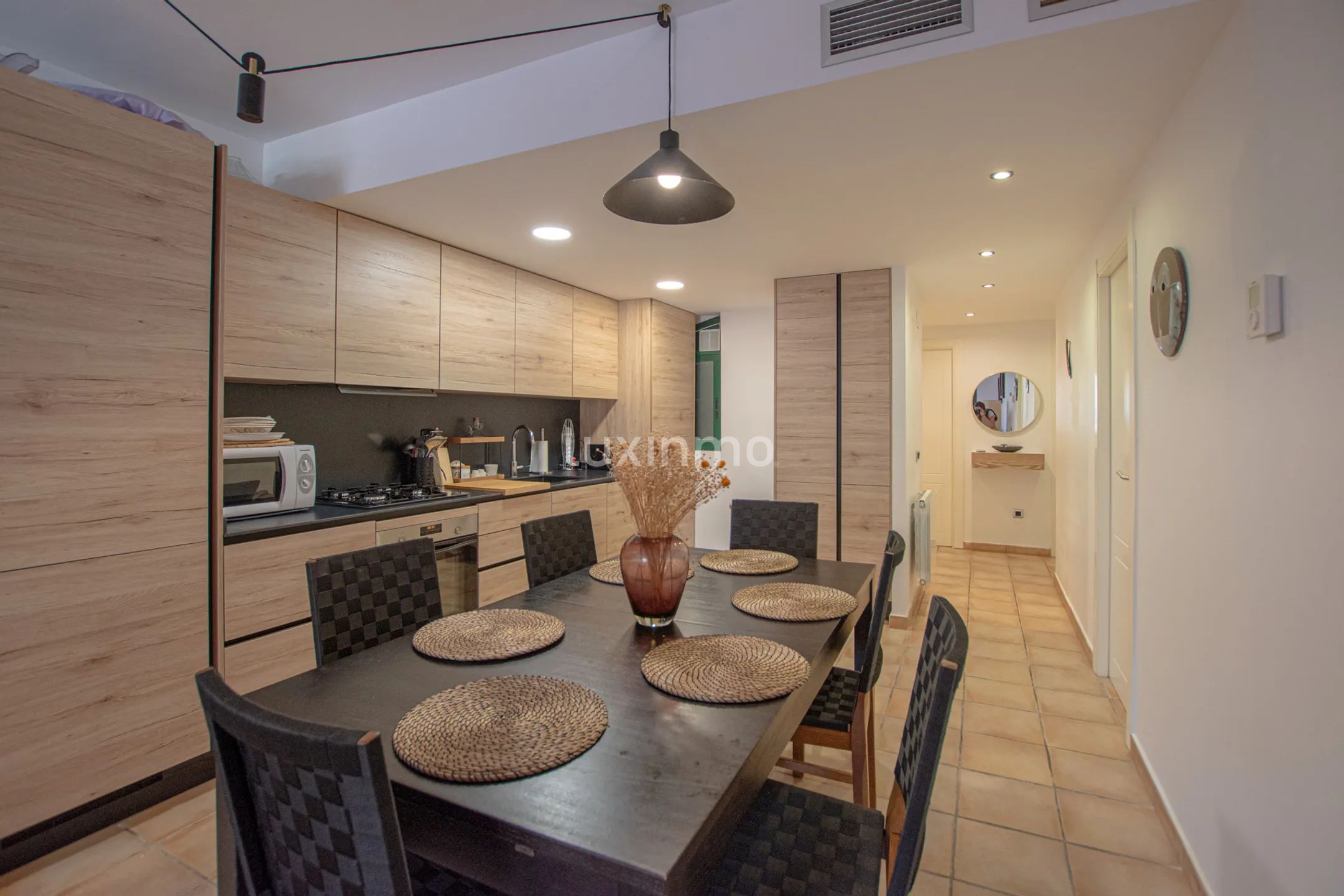 Flat for rent with sea view in Masсarat — photo 10