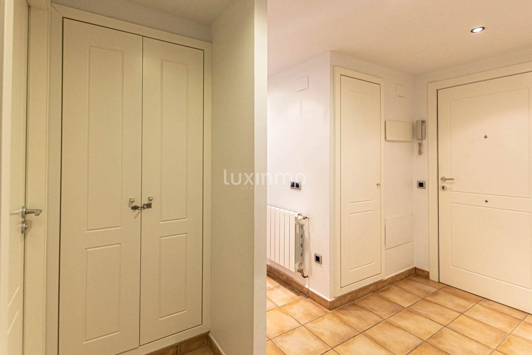 Flat for rent with sea view in Masсarat — photo 15