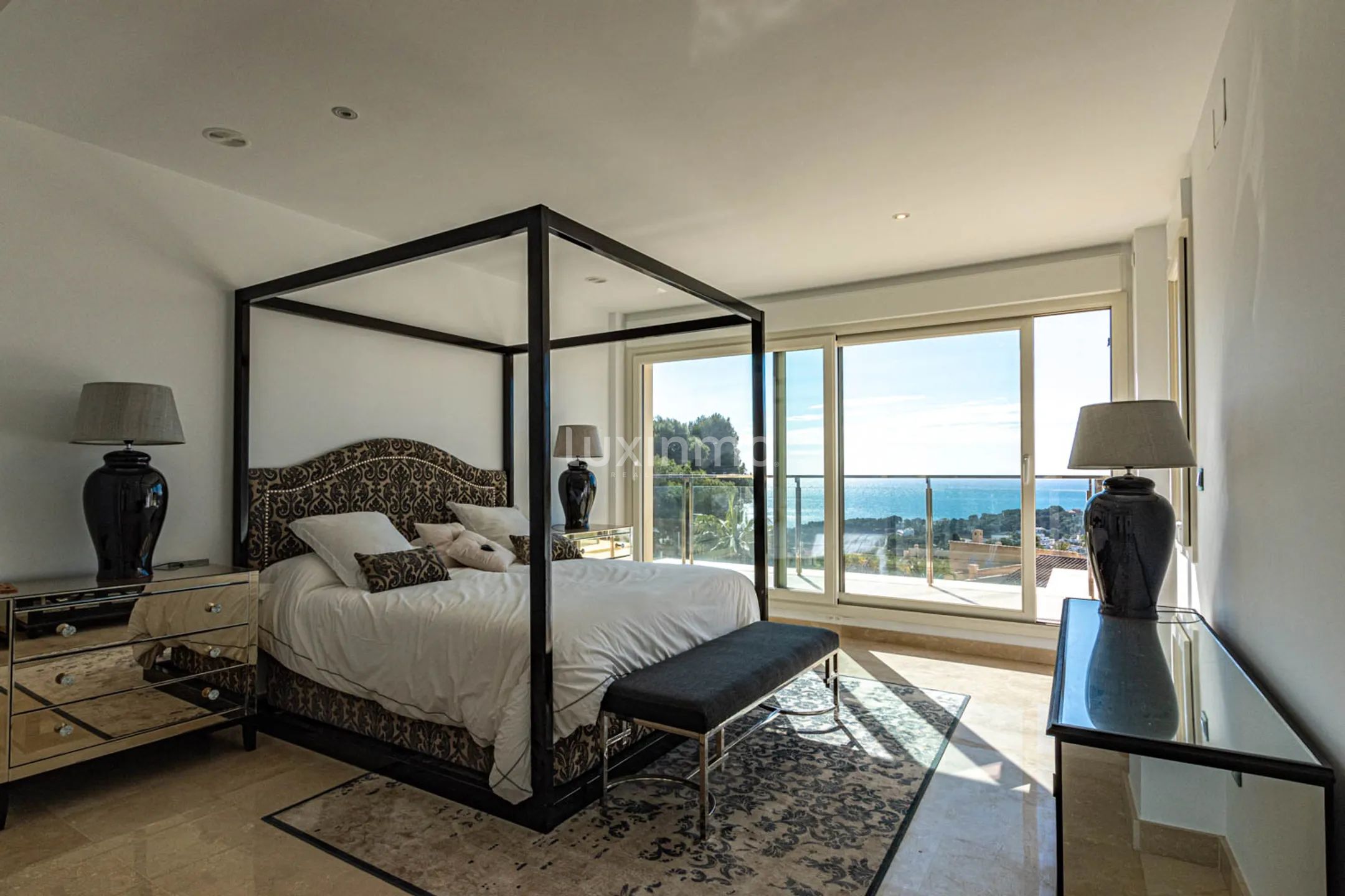 Nieuwe luxe villa te koop in urbanisatie Moraira — photo 34