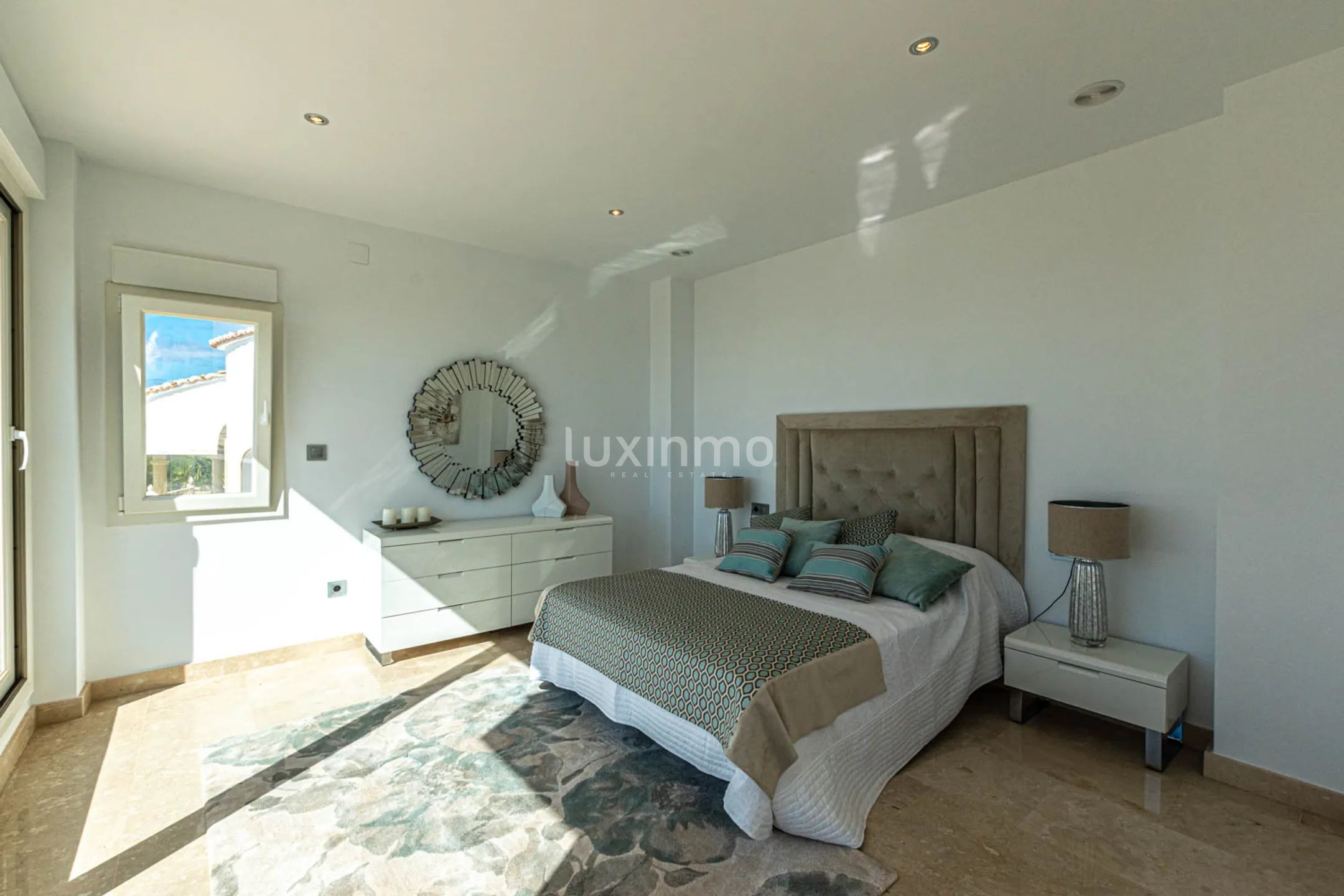 Nieuwe luxe villa te koop in urbanisatie Moraira — photo 35