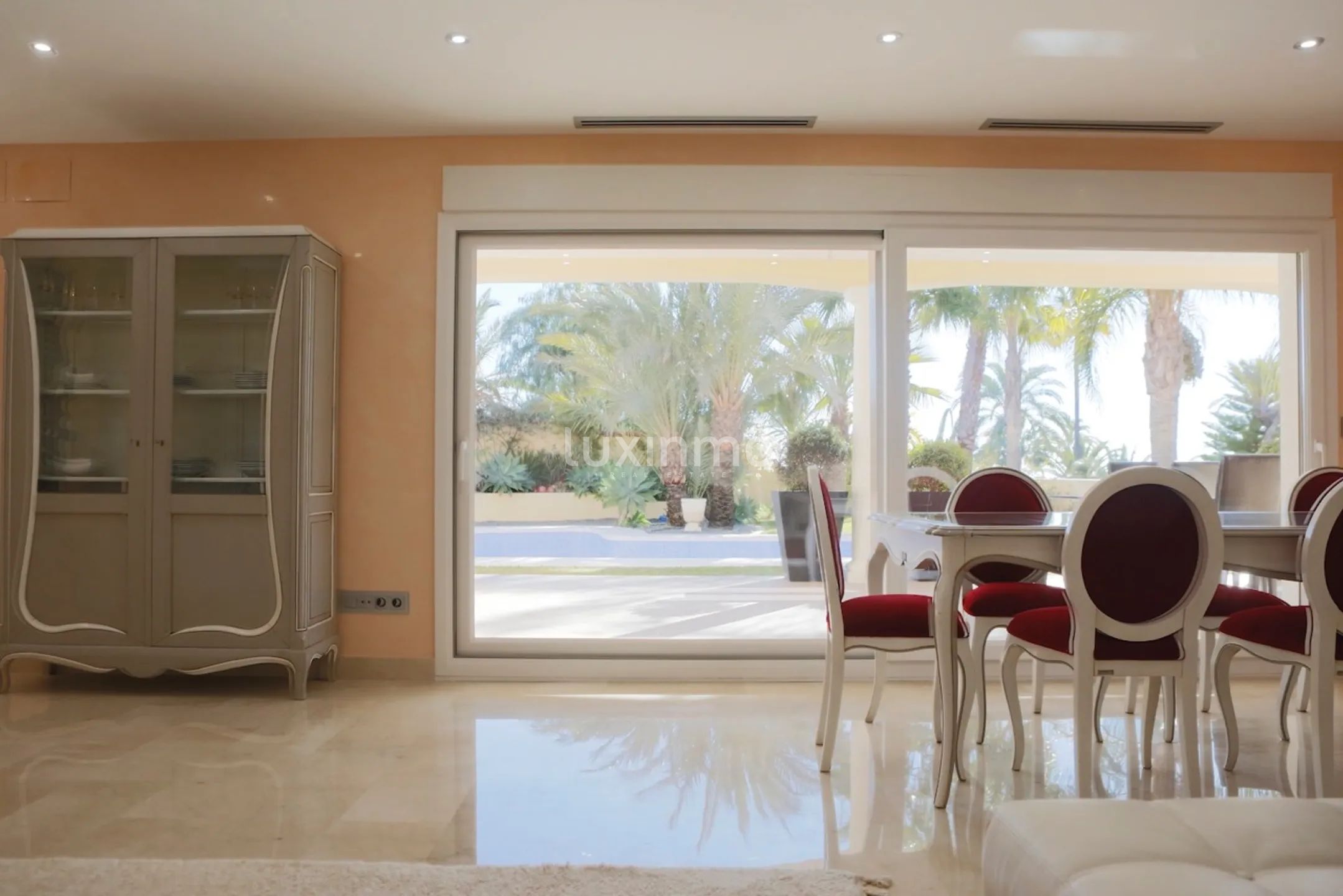 Villa situada en una zona tranquila de Benissa Alicante — photo 10