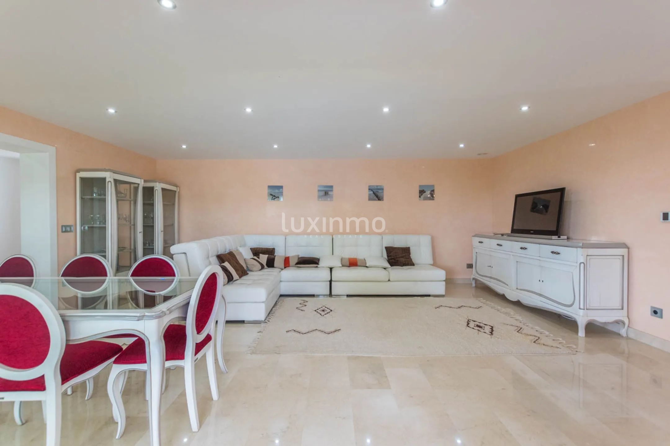 Villa situada en una zona tranquila de Benissa Alicante — photo 7