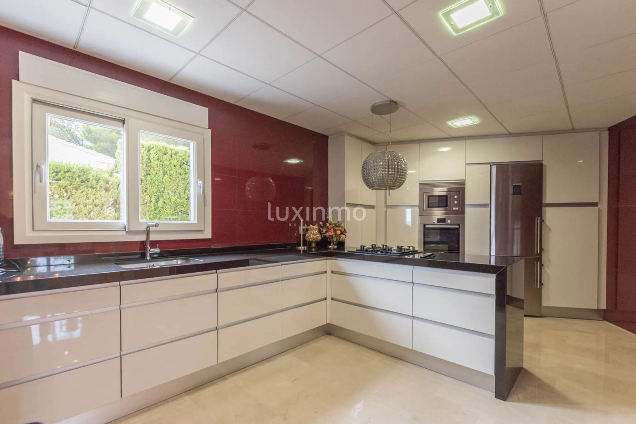 Villa in einer ruhigen Gegend von Benissa Alicante gelegen — photo 12