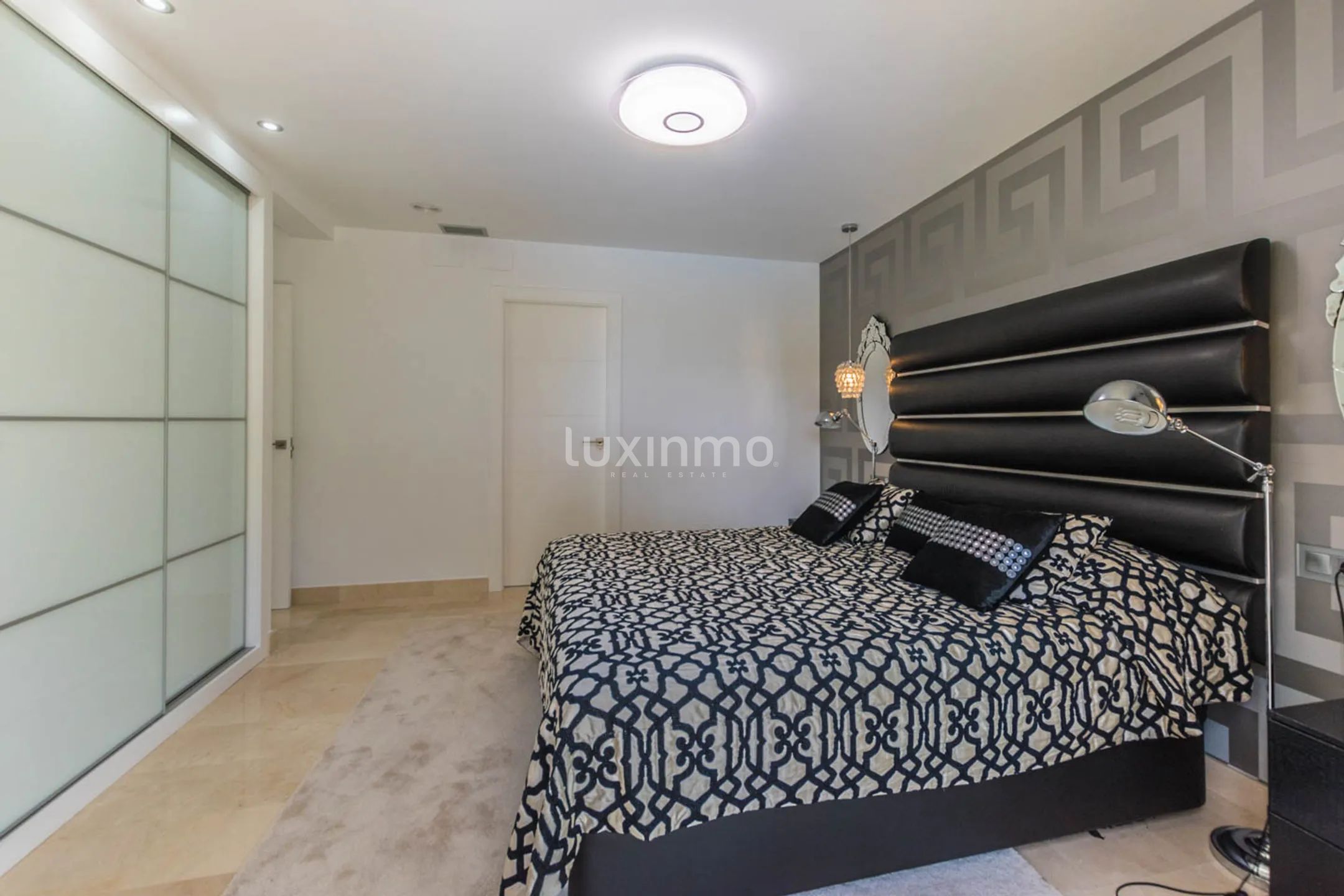 Villa in einer ruhigen Gegend von Benissa Alicante gelegen — photo 25