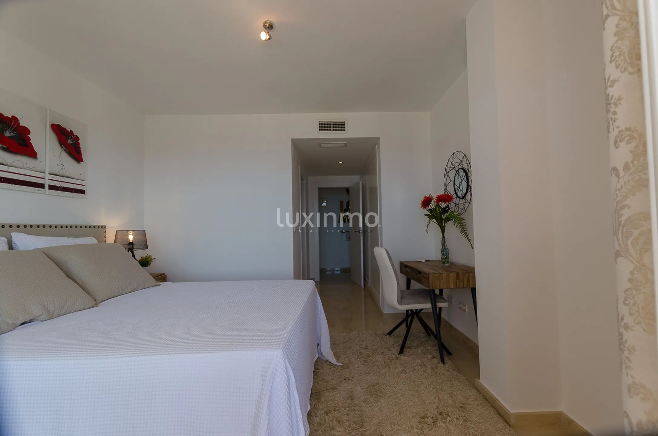 Se vende apartamento reformado con fantásticas vistas al mar — photo 24