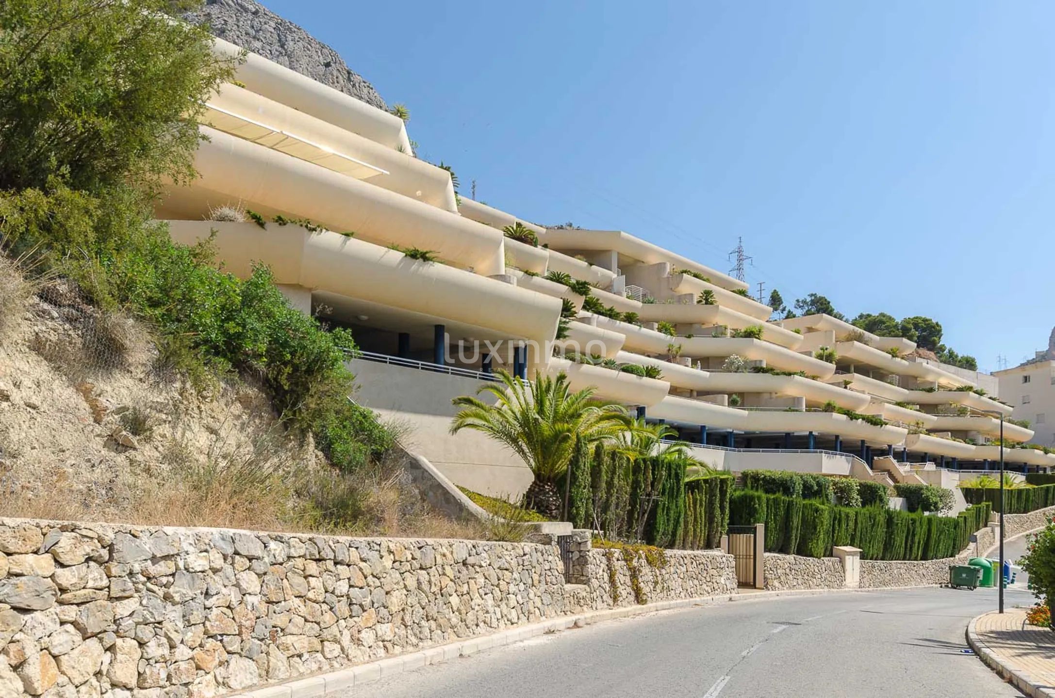 Se vende apartamento reformado con fantásticas vistas al mar — photo 32