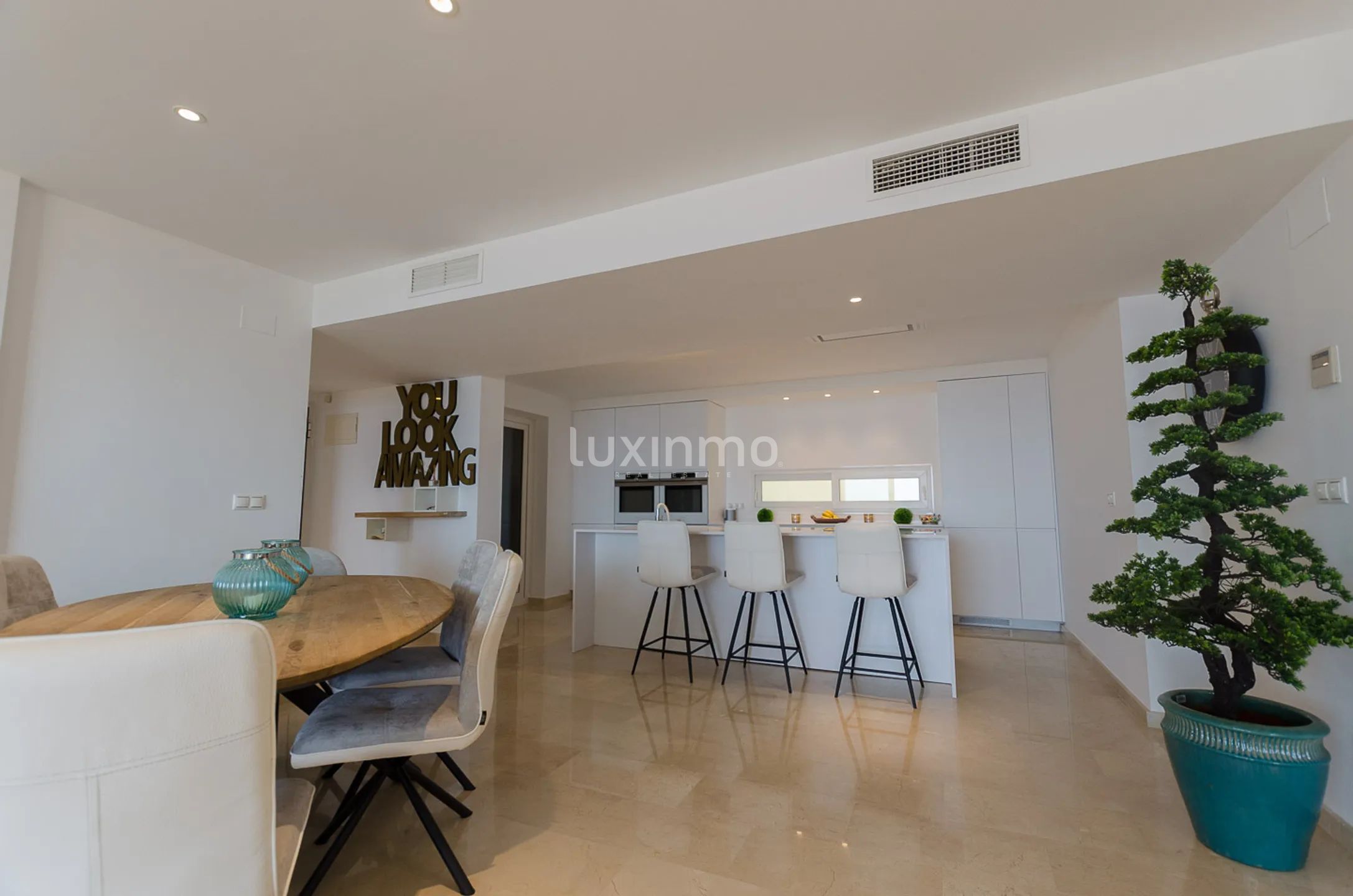 Se vende apartamento reformado con fantásticas vistas al mar — photo 8